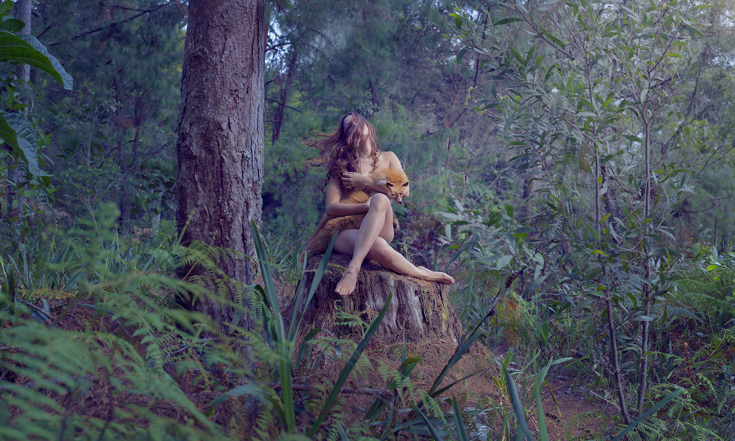 Голые женщины в лесу 56 фото - секс фото 