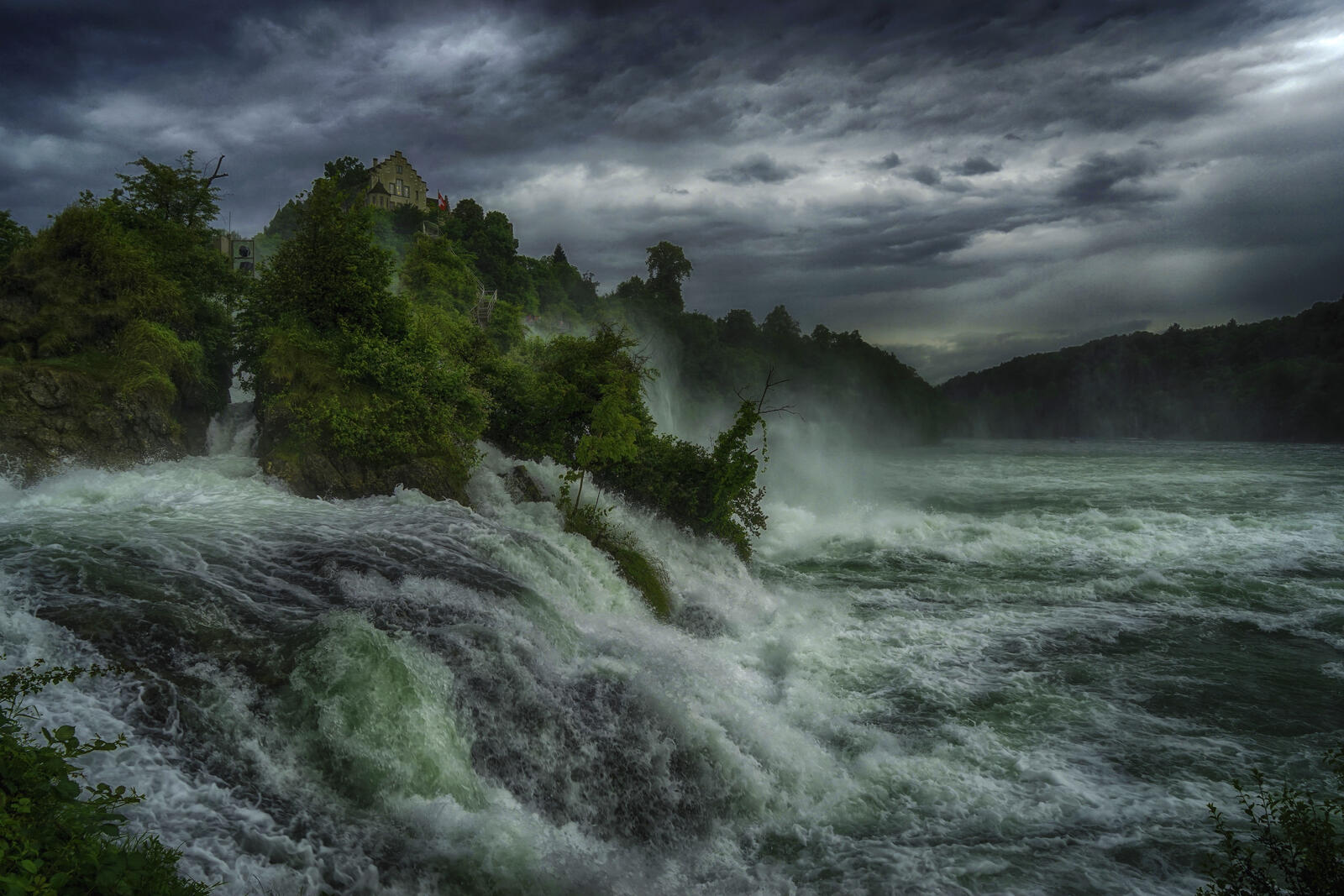 Wallpapers Whitewater Rainfall USA on the desktop