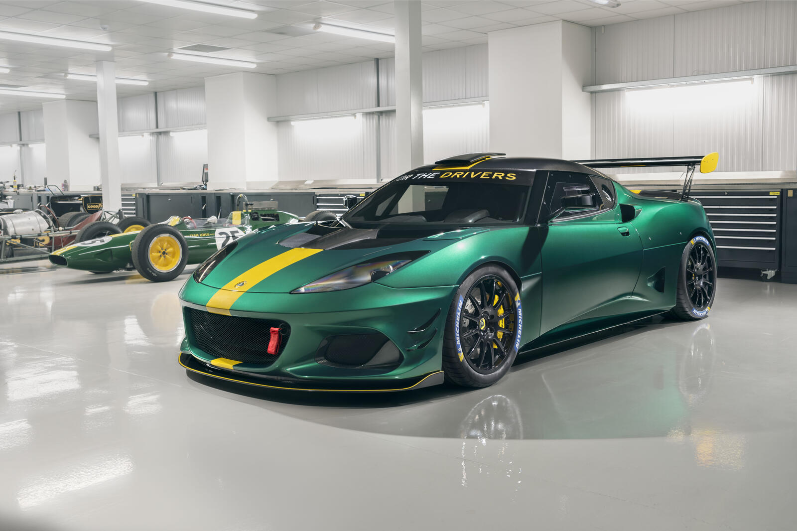 Обои Lotus Exige Lotus автомобили 2018 года на рабочий стол