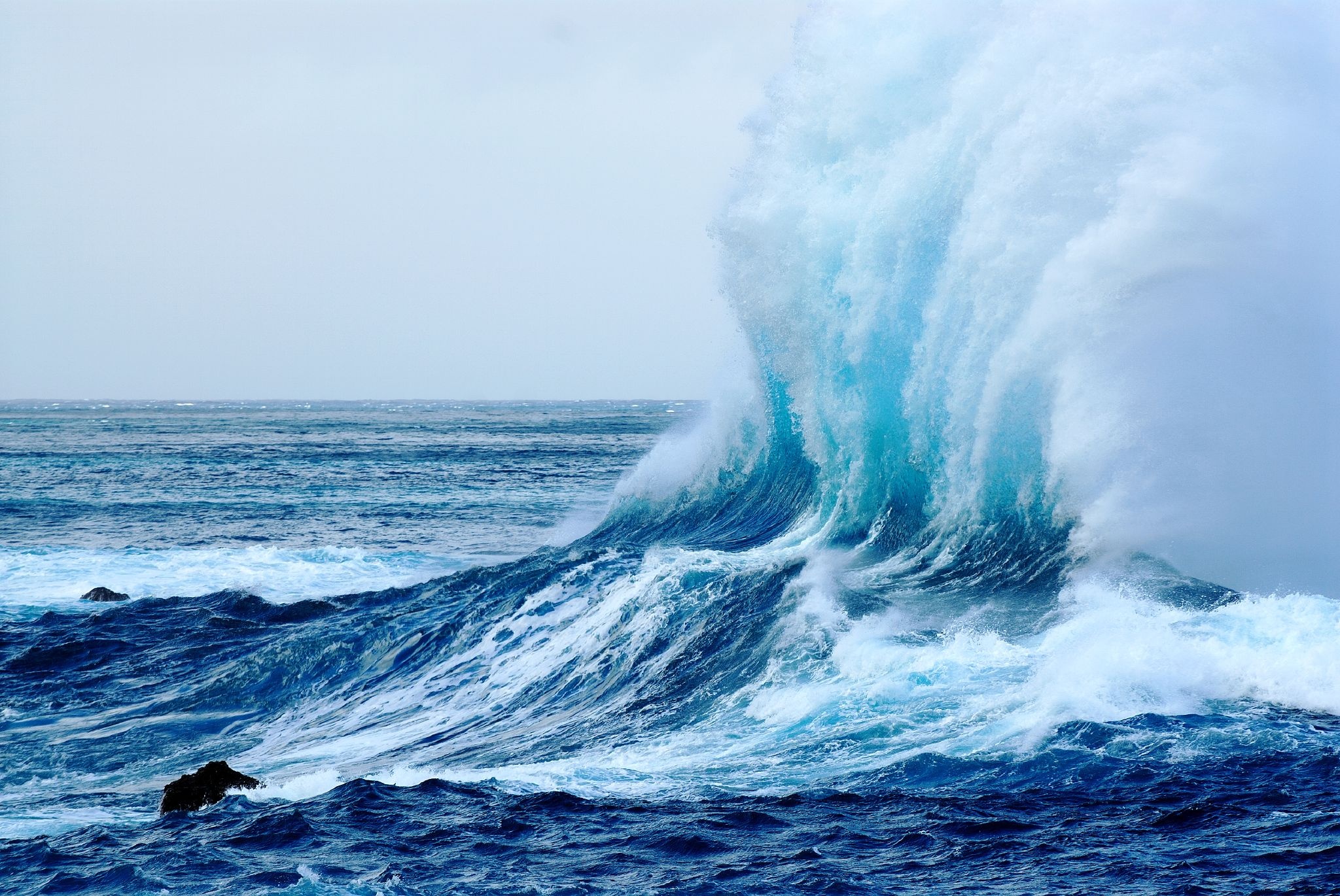 Песню волны дальние. Индийский океан шторм. Море, волны. Океанские волны. Волны шторм.
