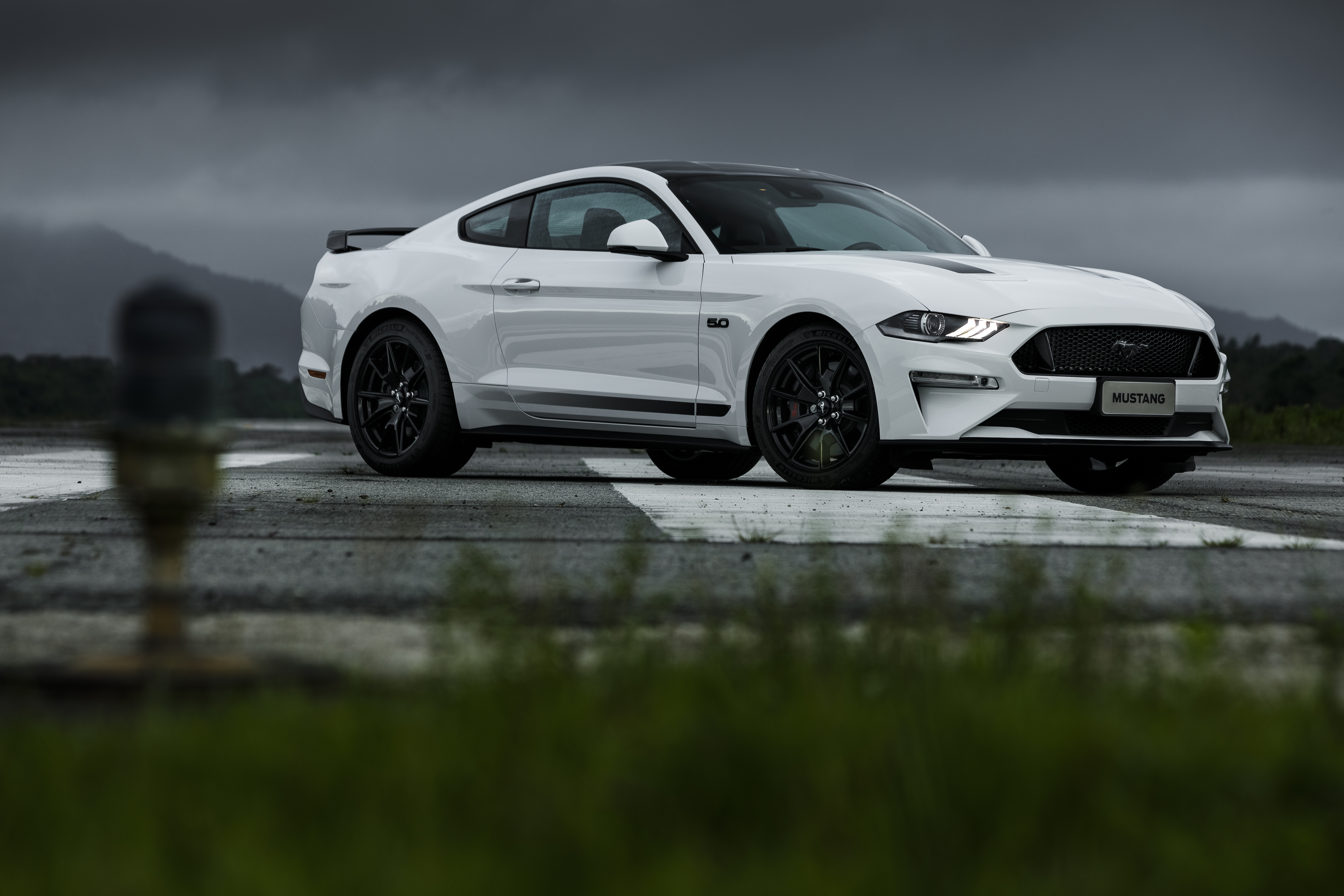 Free photo Free Ford Mustang car photos on your phone