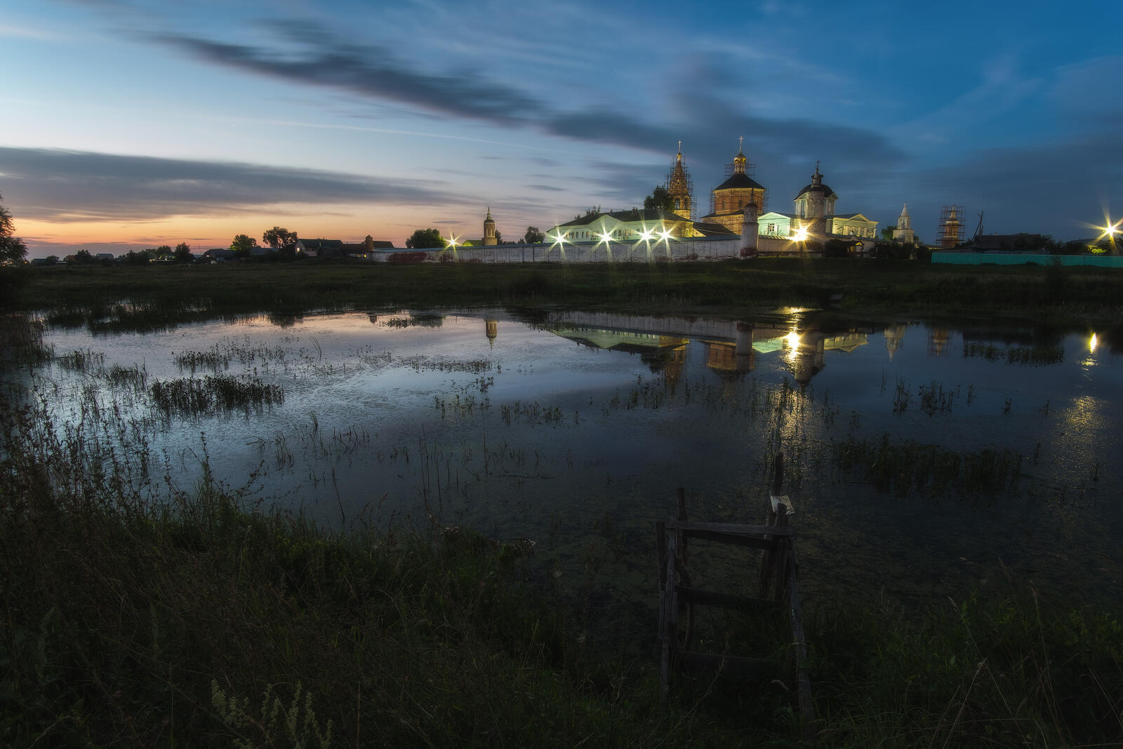 Free photo Monastery in the village of Staroye Bobrenevo