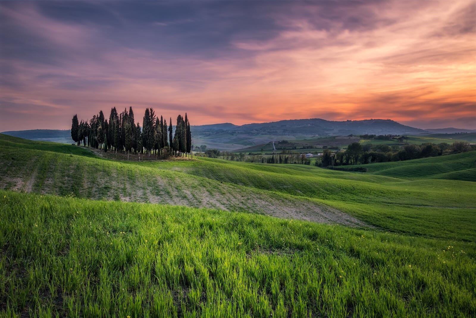 Wallpapers Tuscany Italy sunset on the desktop