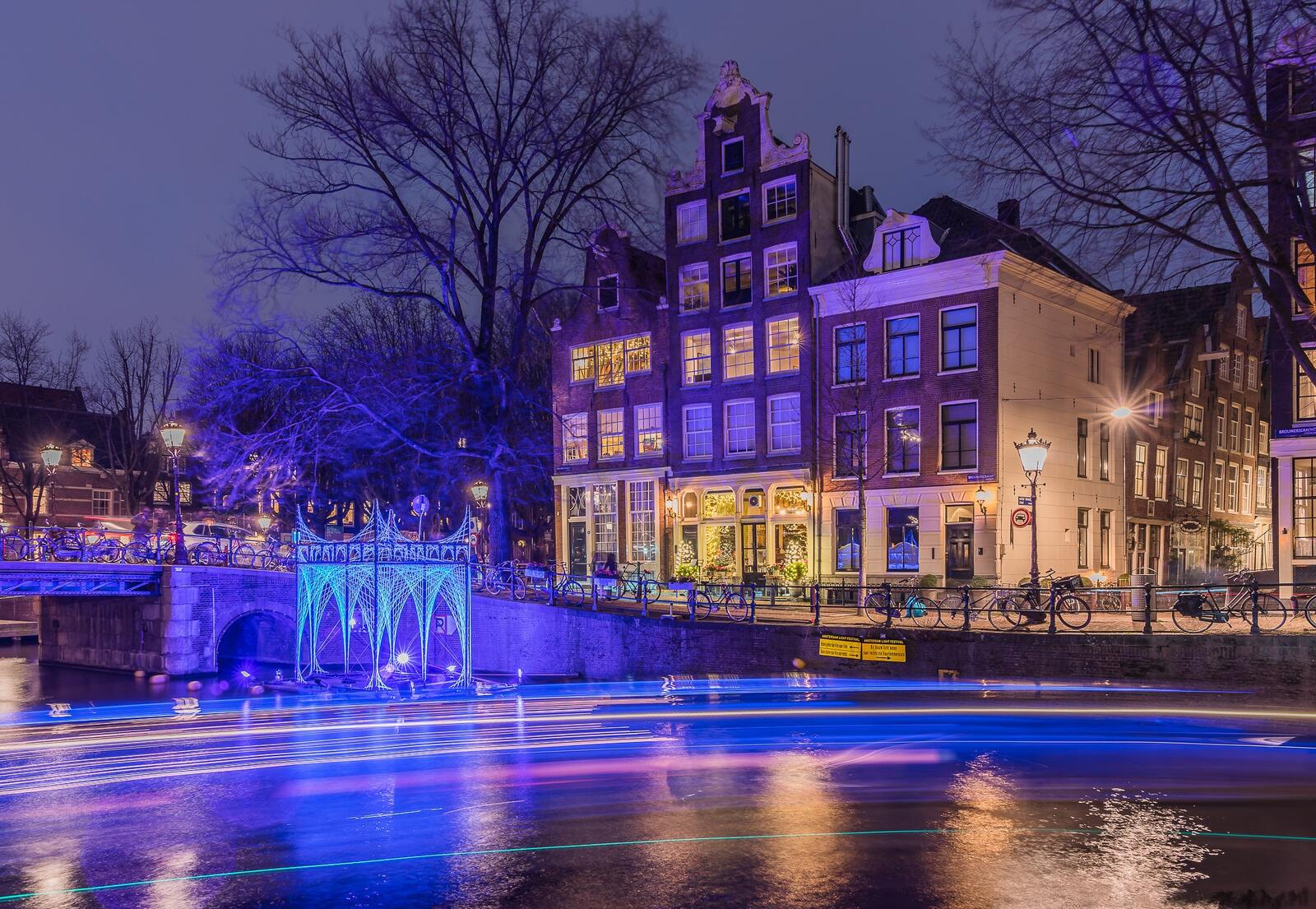 Обои Голландия освещение ночные города на рабочий стол