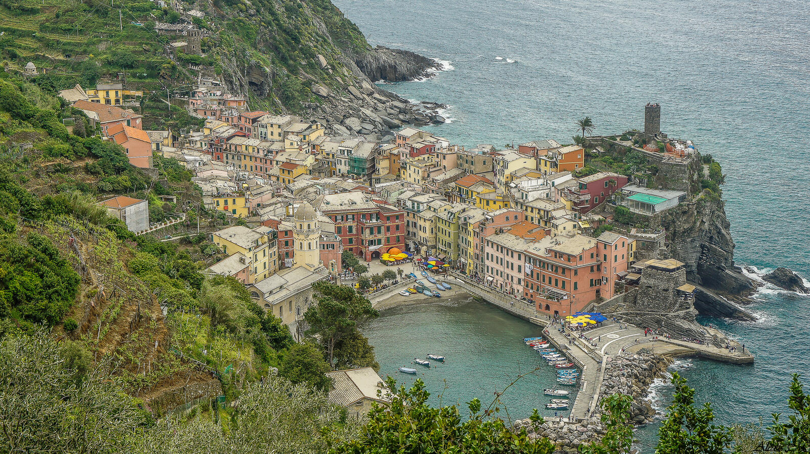 Wallpapers houses view from the top Vernazza on the desktop