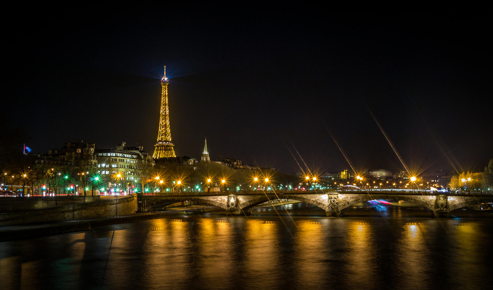 Обои France иллюминация Eiffel tower на рабочий стол