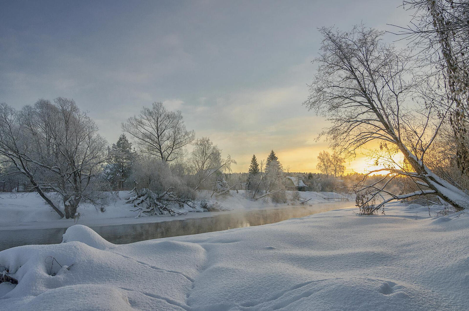 Wallpapers The river Nara Russia winter on the desktop