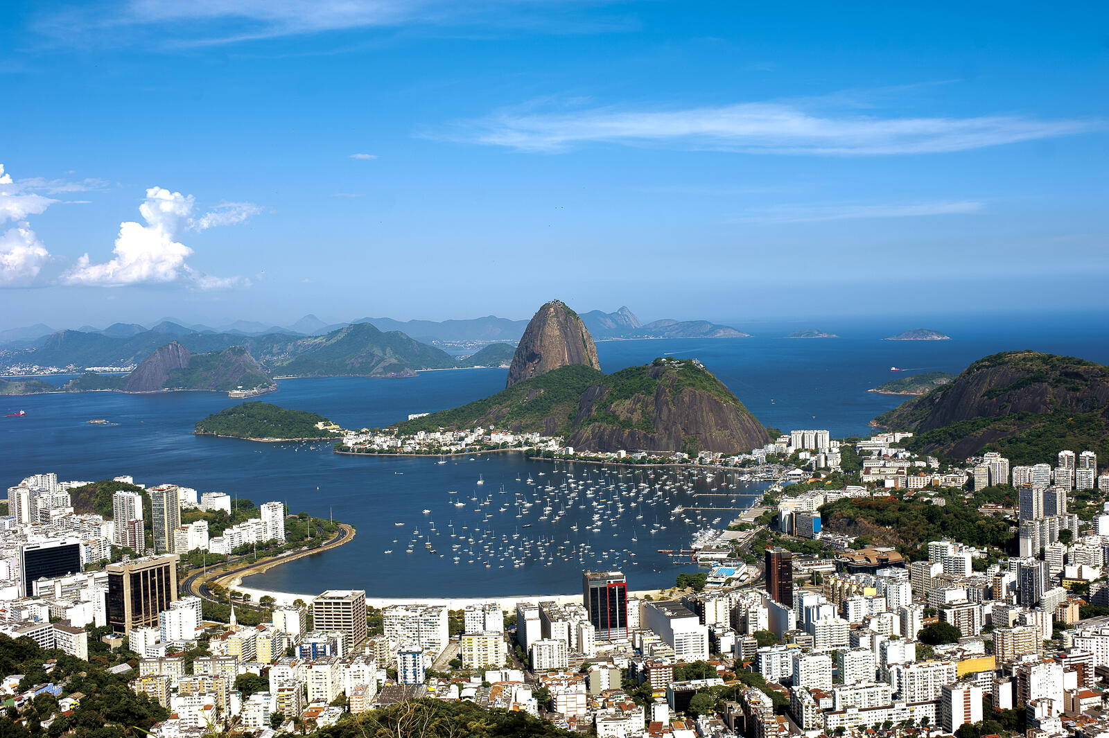 Обои Бразилия крыши домов город на рабочий стол