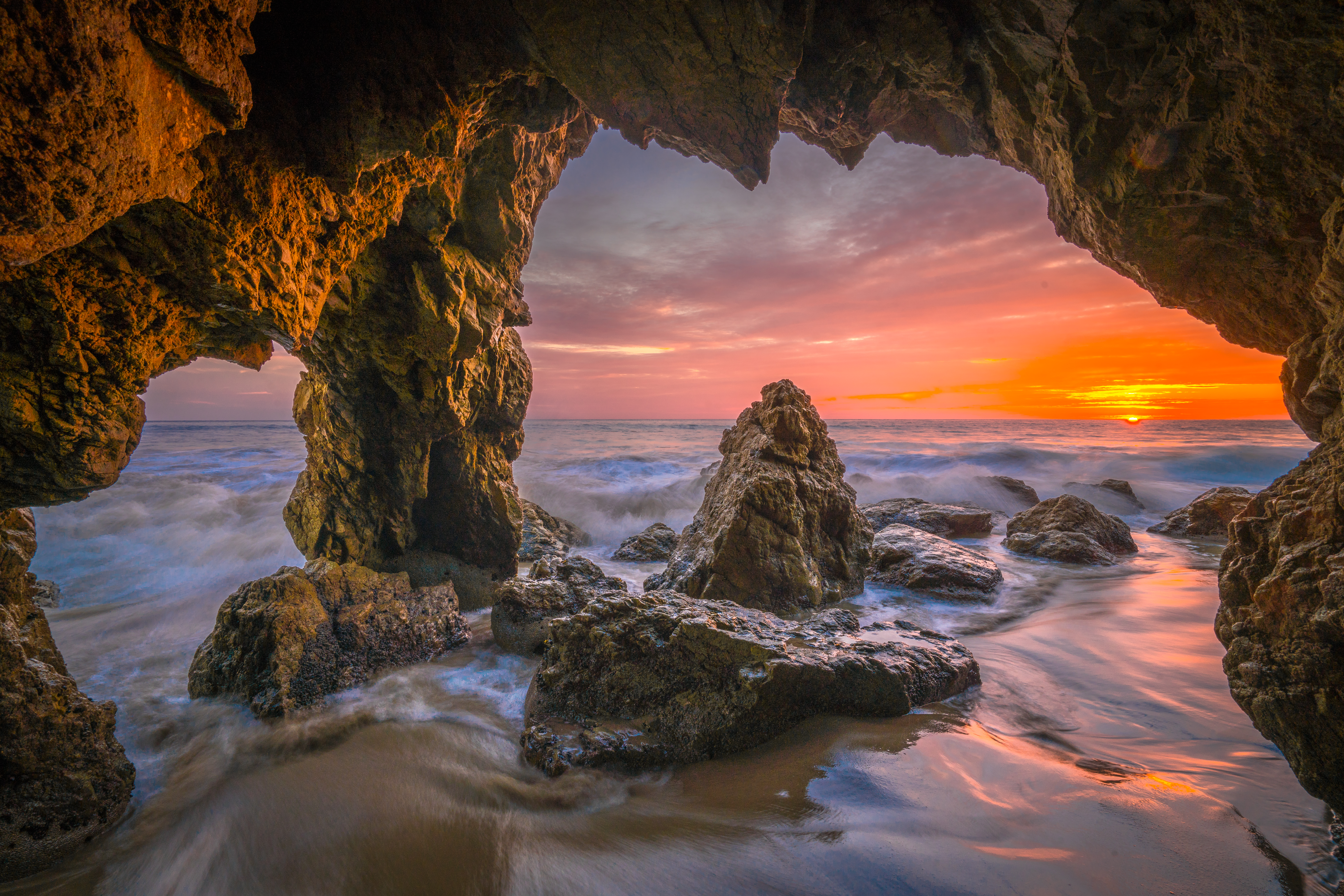 Wallpapers waves California landscapes on the desktop