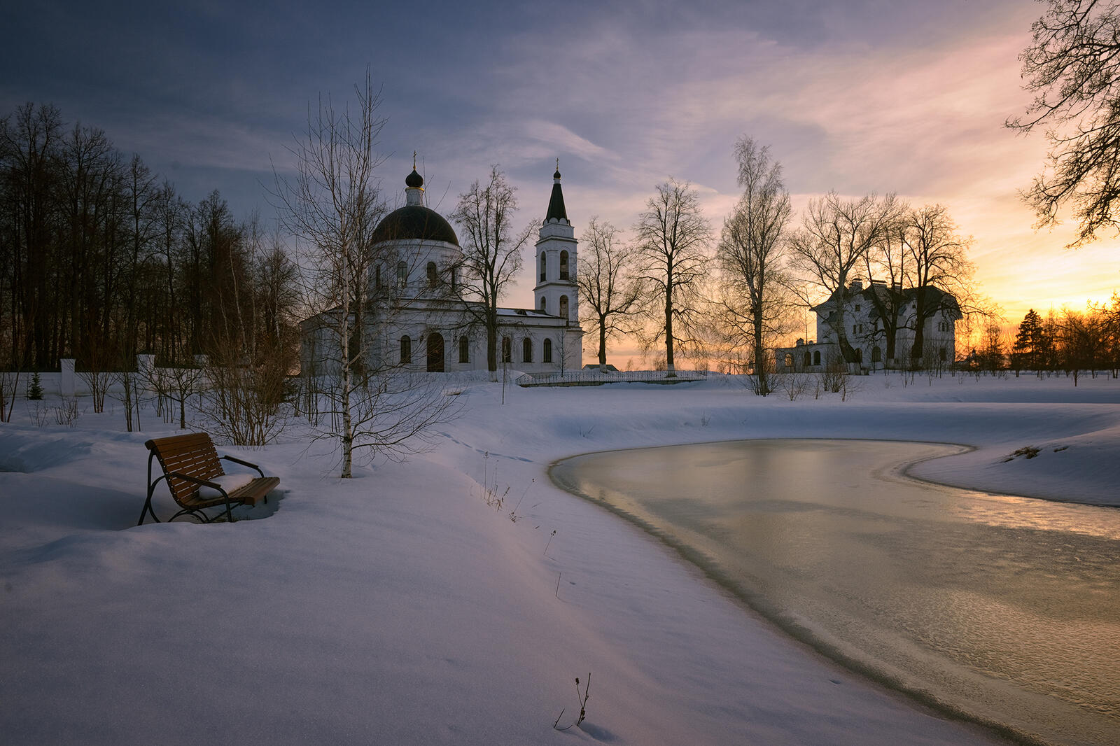 Wallpapers the church of St Nicholas Moscow region pond on the desktop