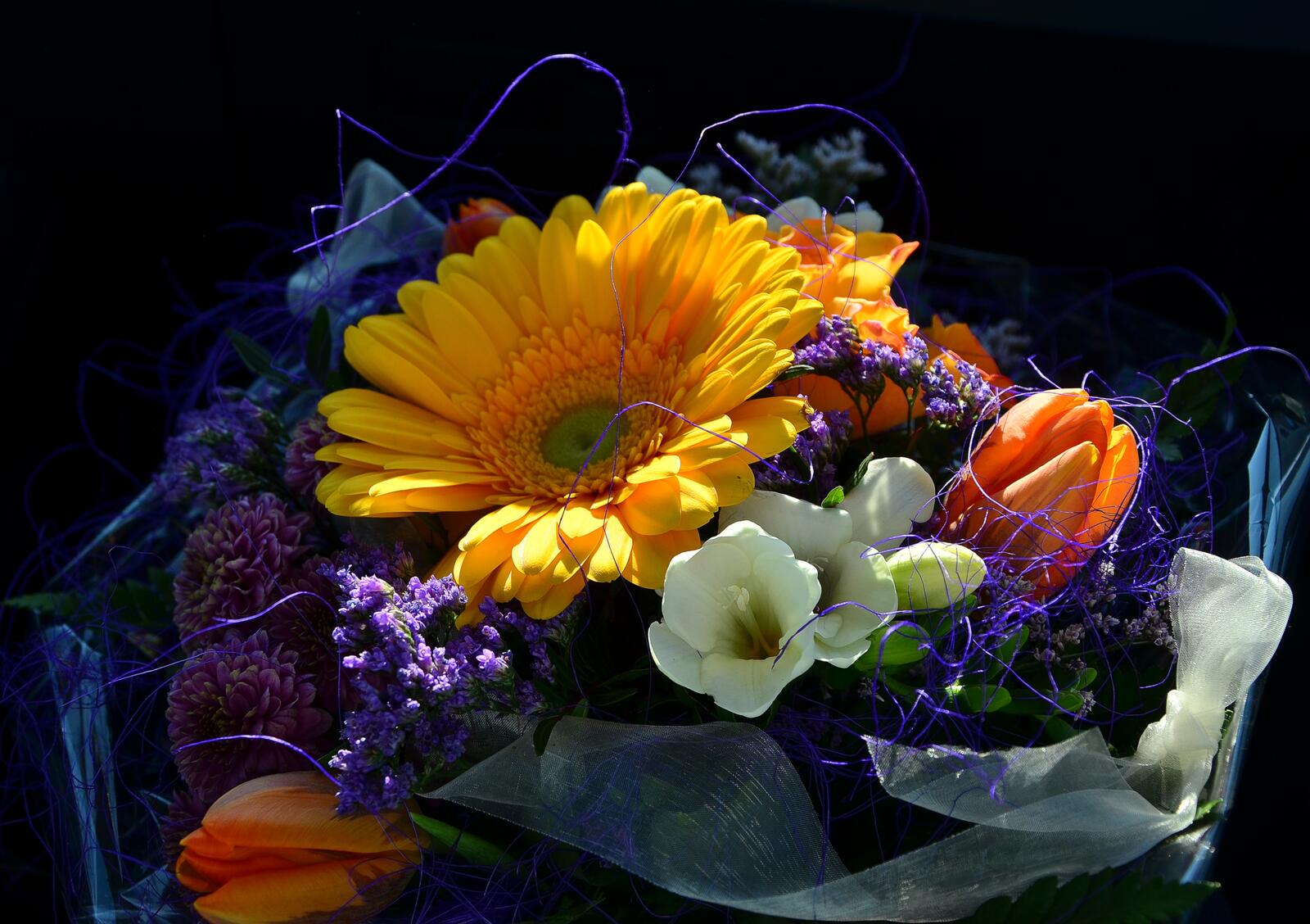 Обои цветочный праздничный букет цветок на рабочий стол