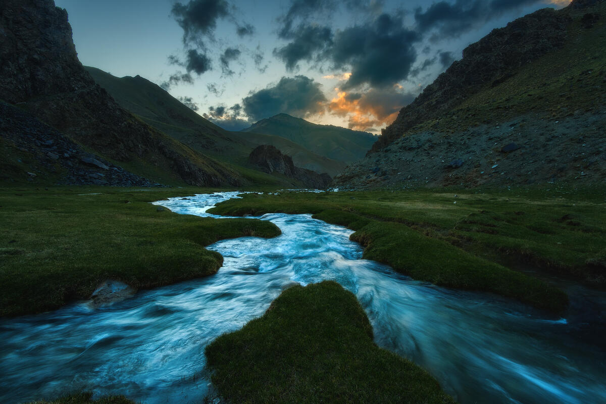 Река Таш-Рабат в Киргизии