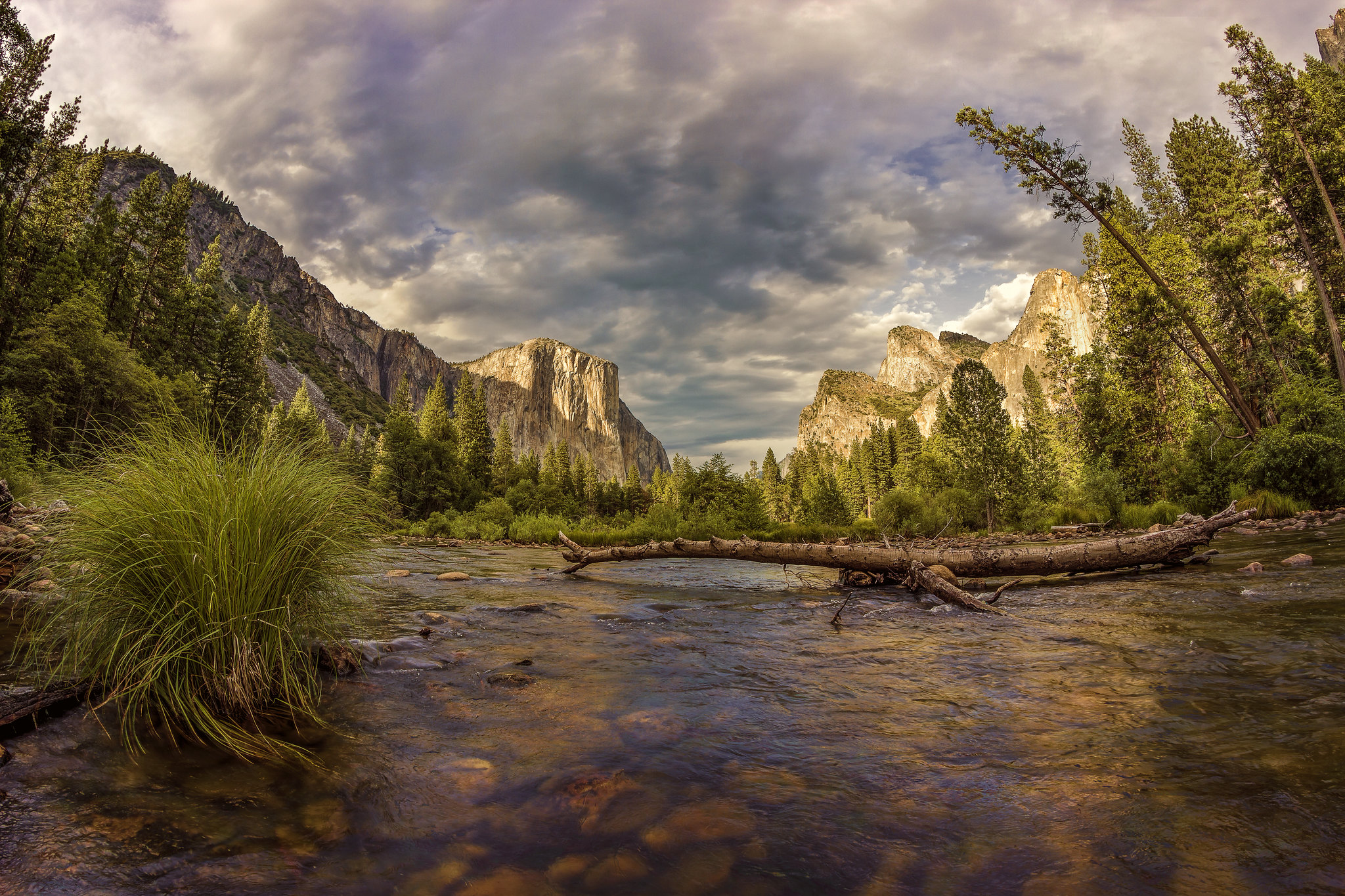 Бесплатное фото Река в Калифорнии