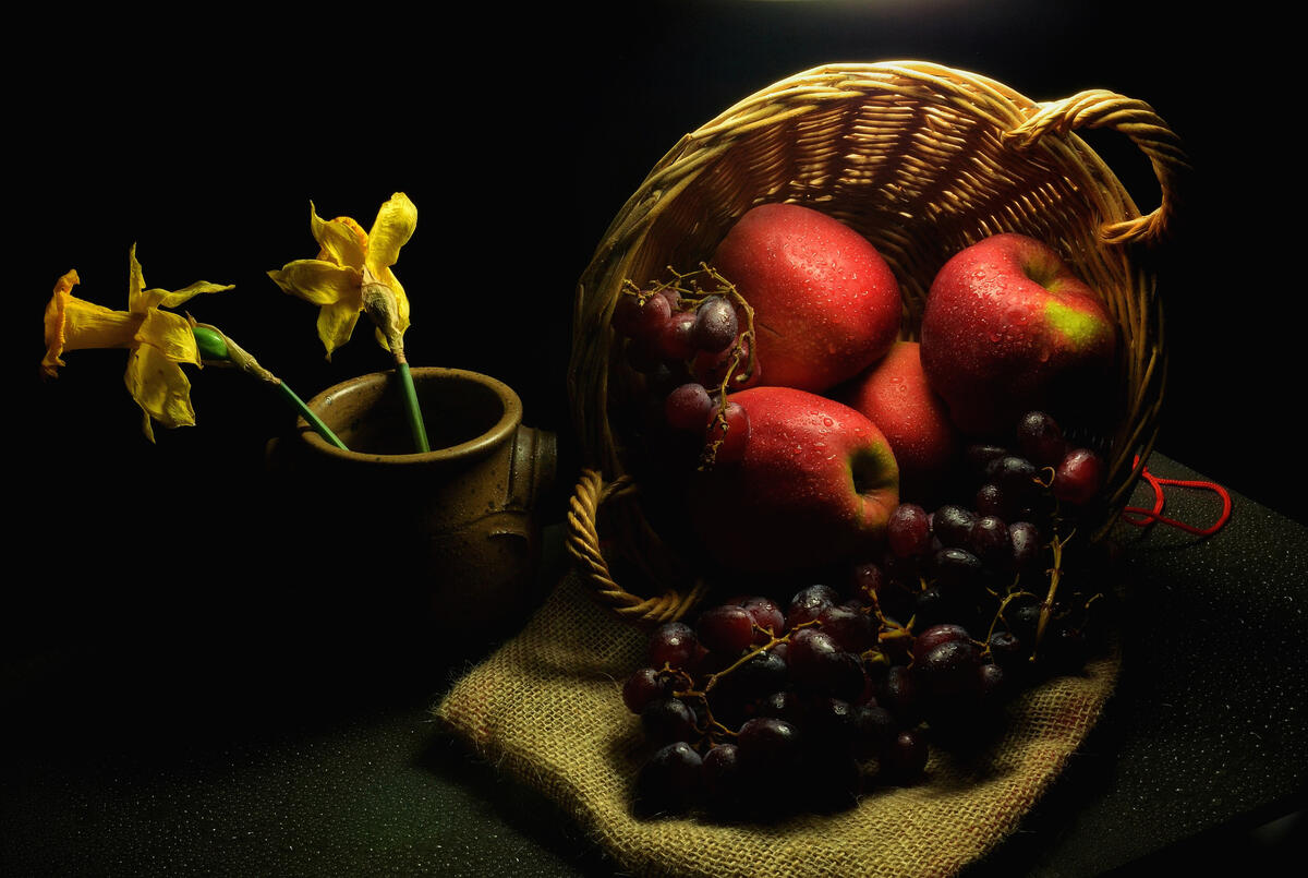 Still life with apples and grapes
