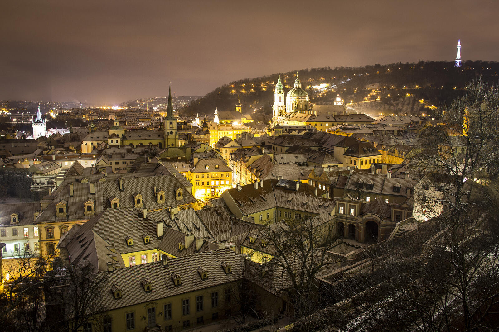 Обои город Прага Пражский град на рабочий стол