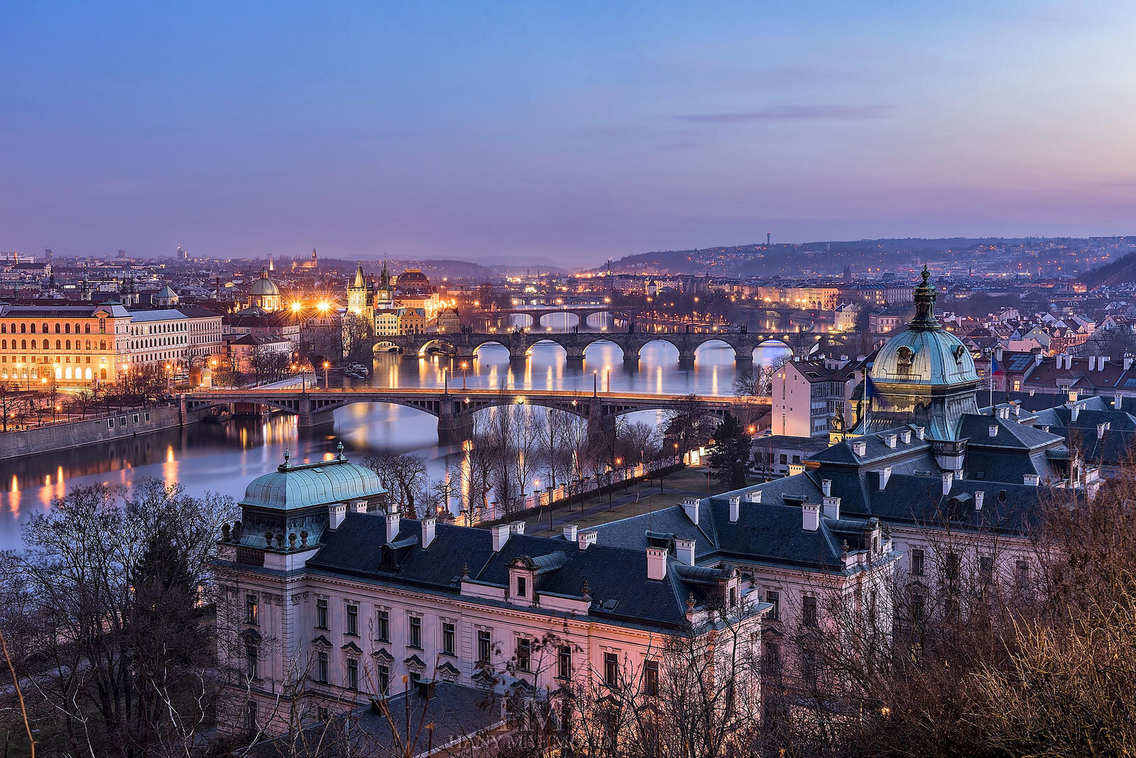 Обои Прага ночные города Чехия на рабочий стол