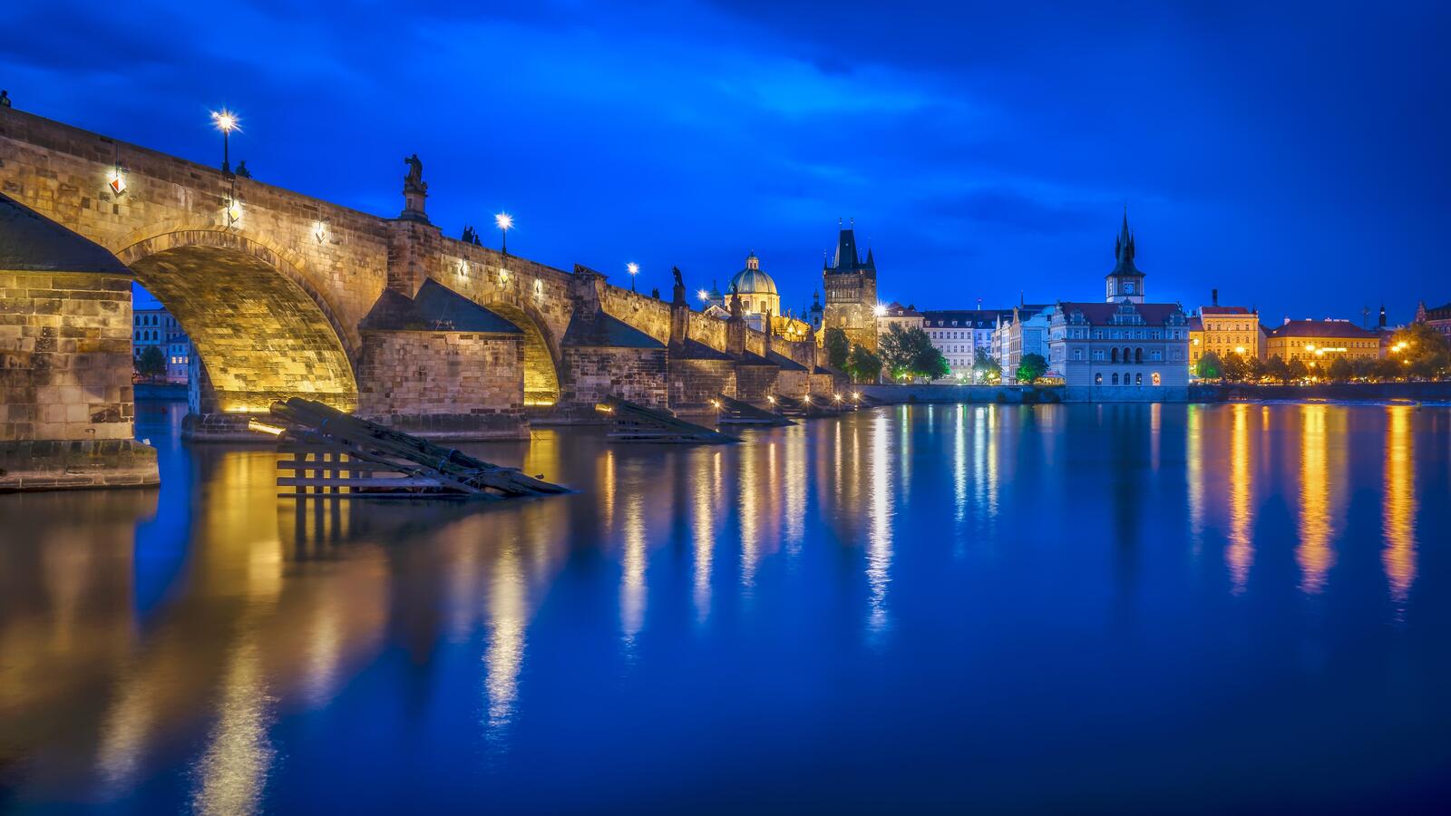 桌面上的壁纸捷克共和国 夜城 桥梁