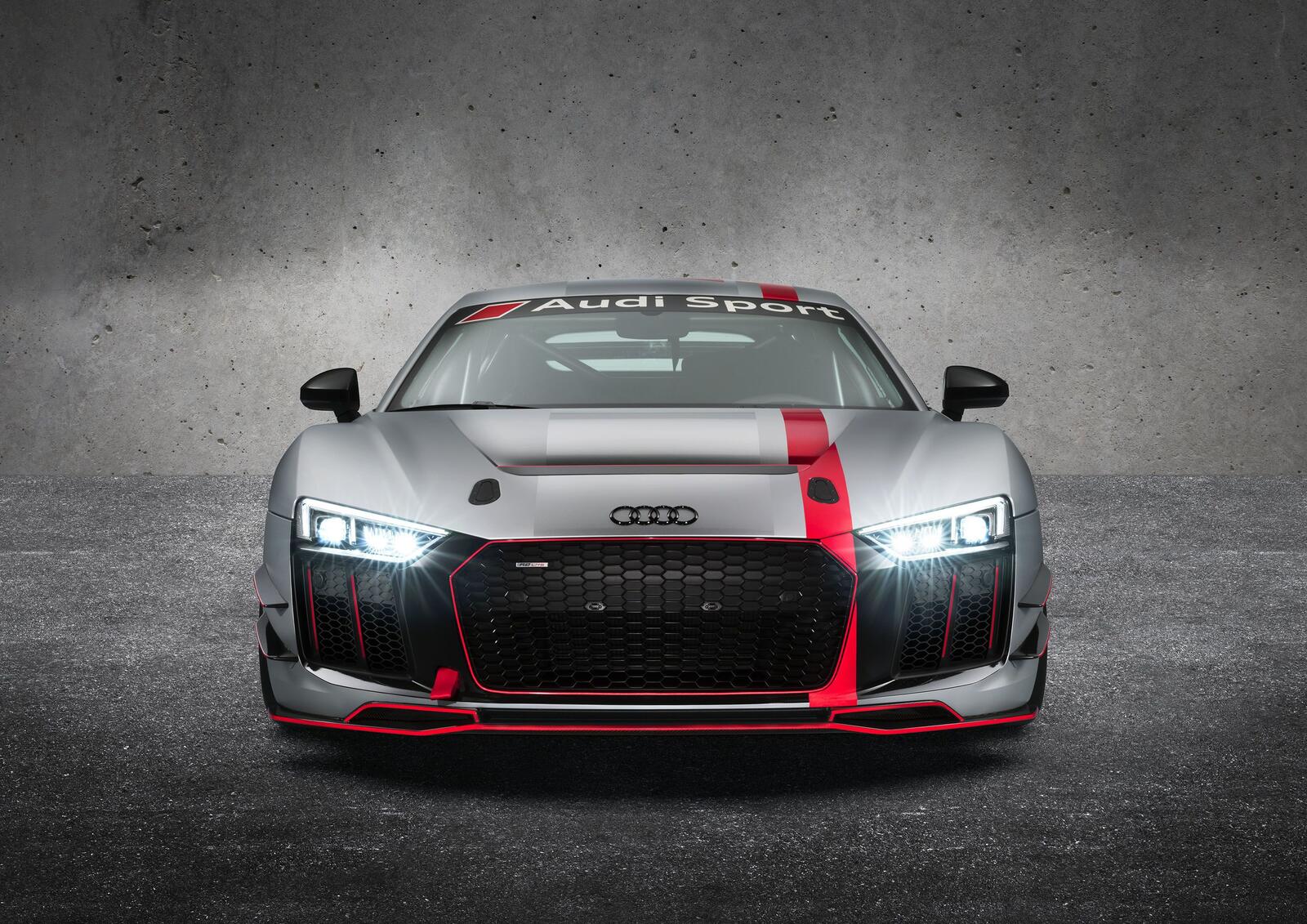 Free photo Audi R8 is the lord of the rings