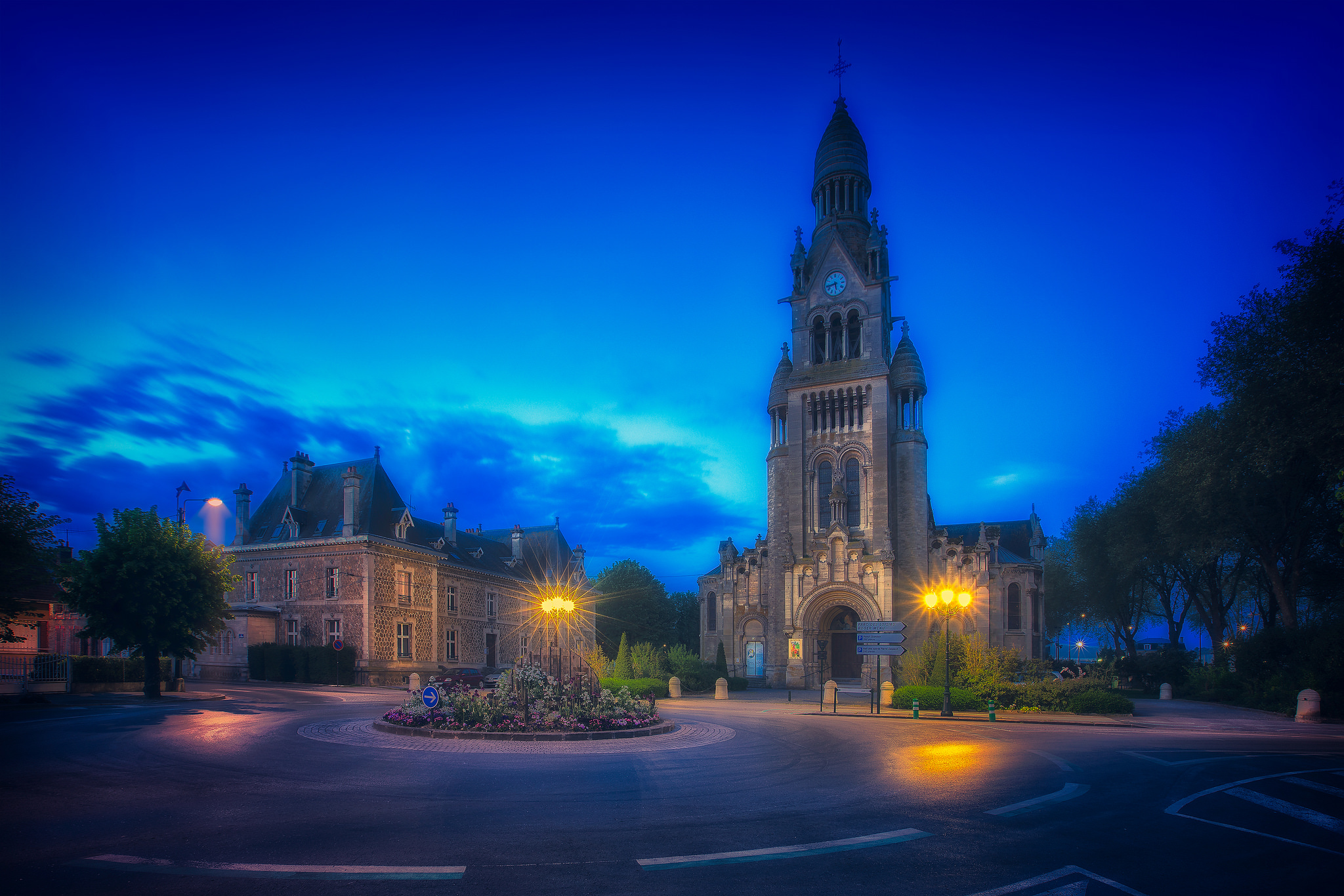 Фото бесплатно церковь Сен-Пьер-Сен-Поль, Франция, Город Эперне