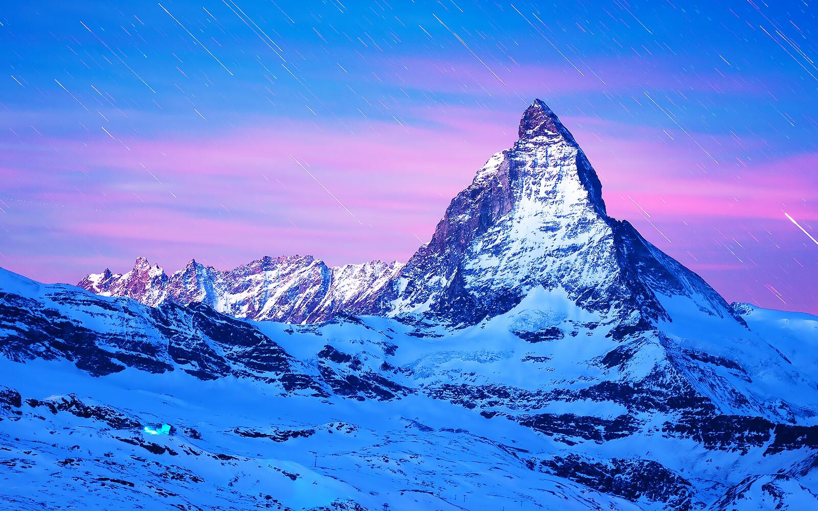 Бесплатное фото Звездопад в Пеннинских Альпах