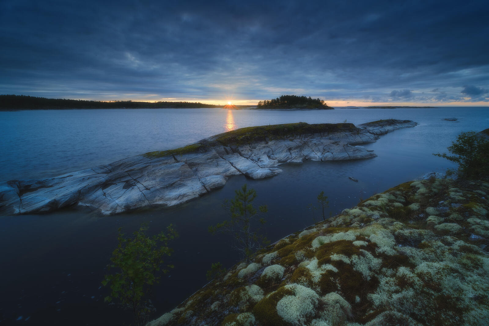 免费照片Ladoga Skerries上的黎明