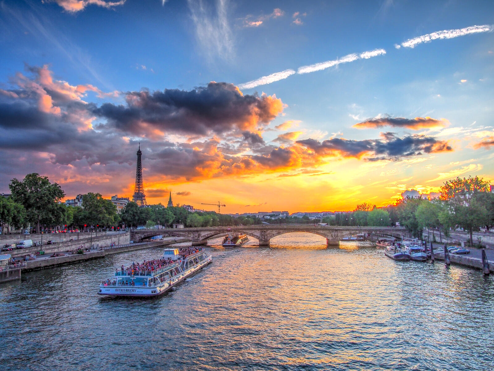 Wallpapers dusk France Eiffel tower on the desktop