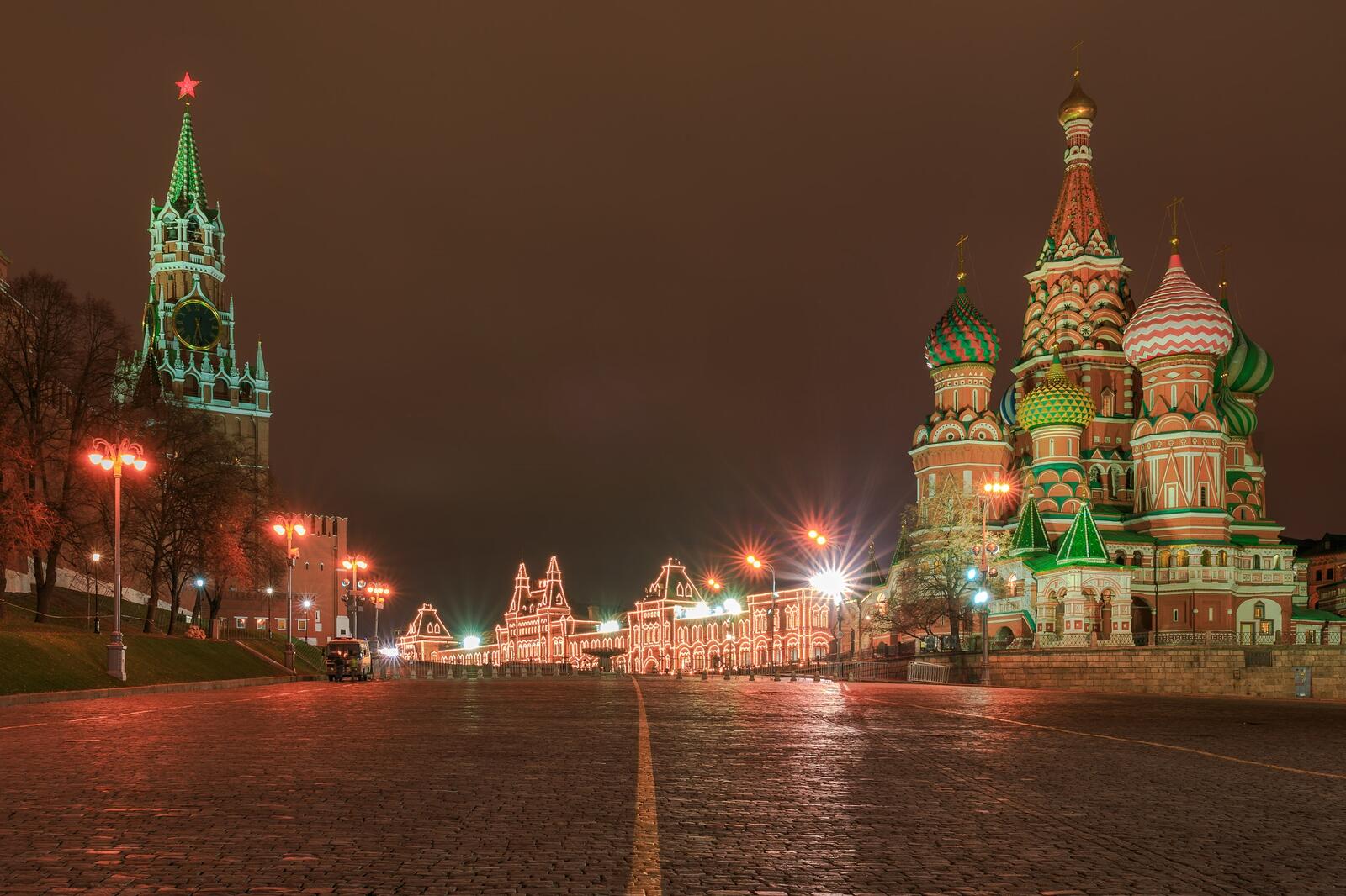 桌面上的壁纸红场之夜，克里姆林宫和圣巴西尔大教堂 夜城 莫斯科