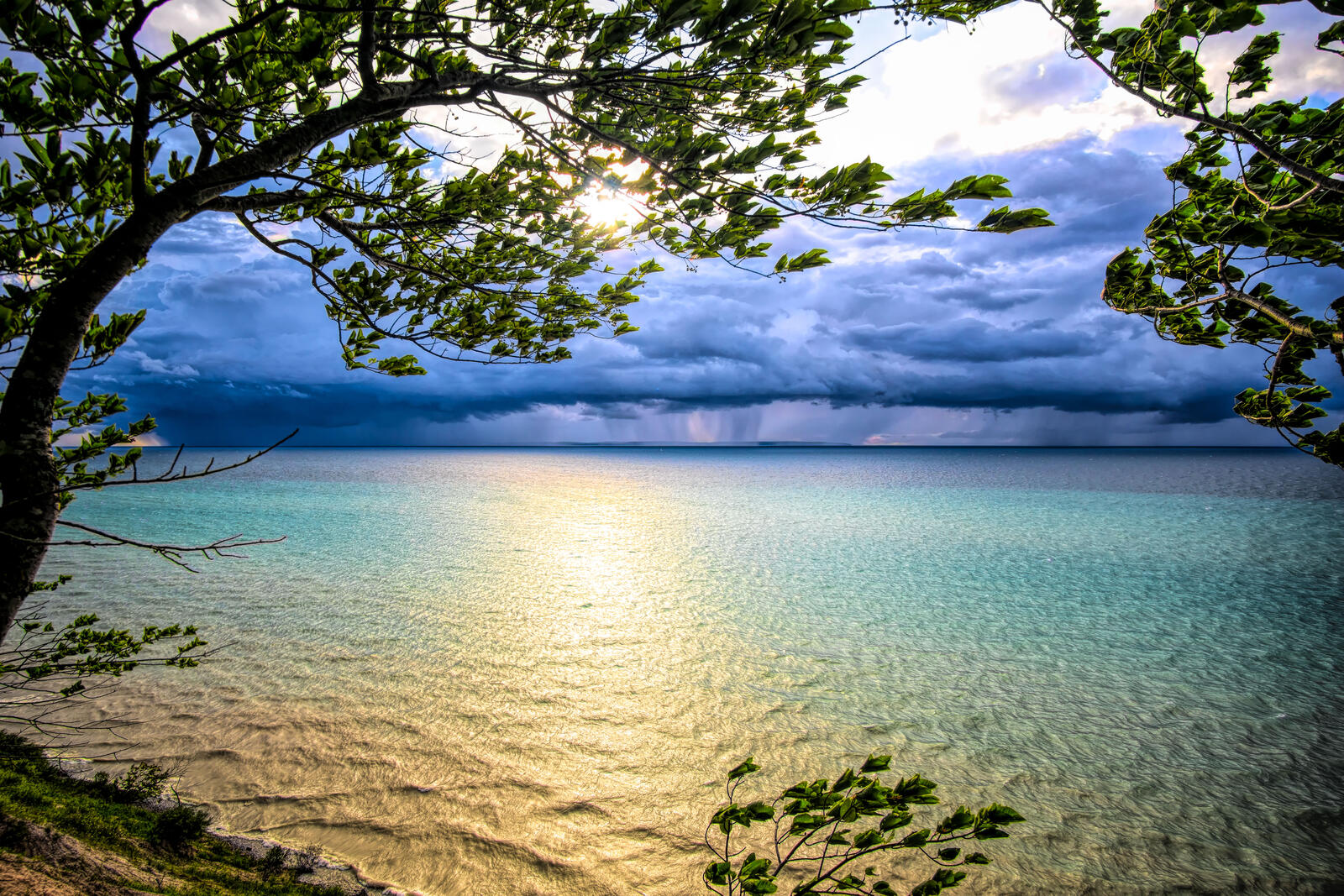 Wallpapers storm clouds Manitou Islands Lake Michigan on the desktop