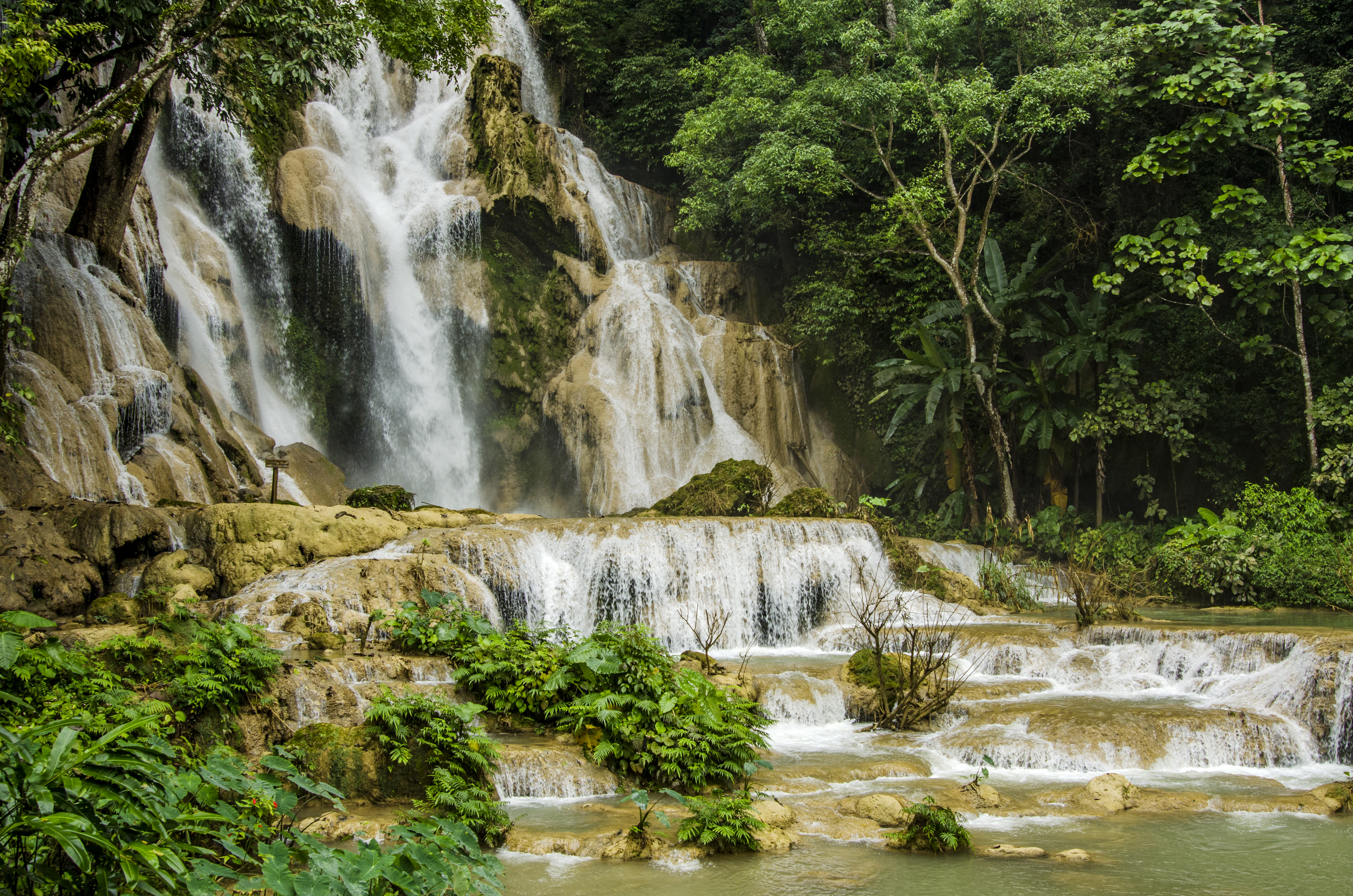 Фото бесплатно река, скалы, водопады Куанг