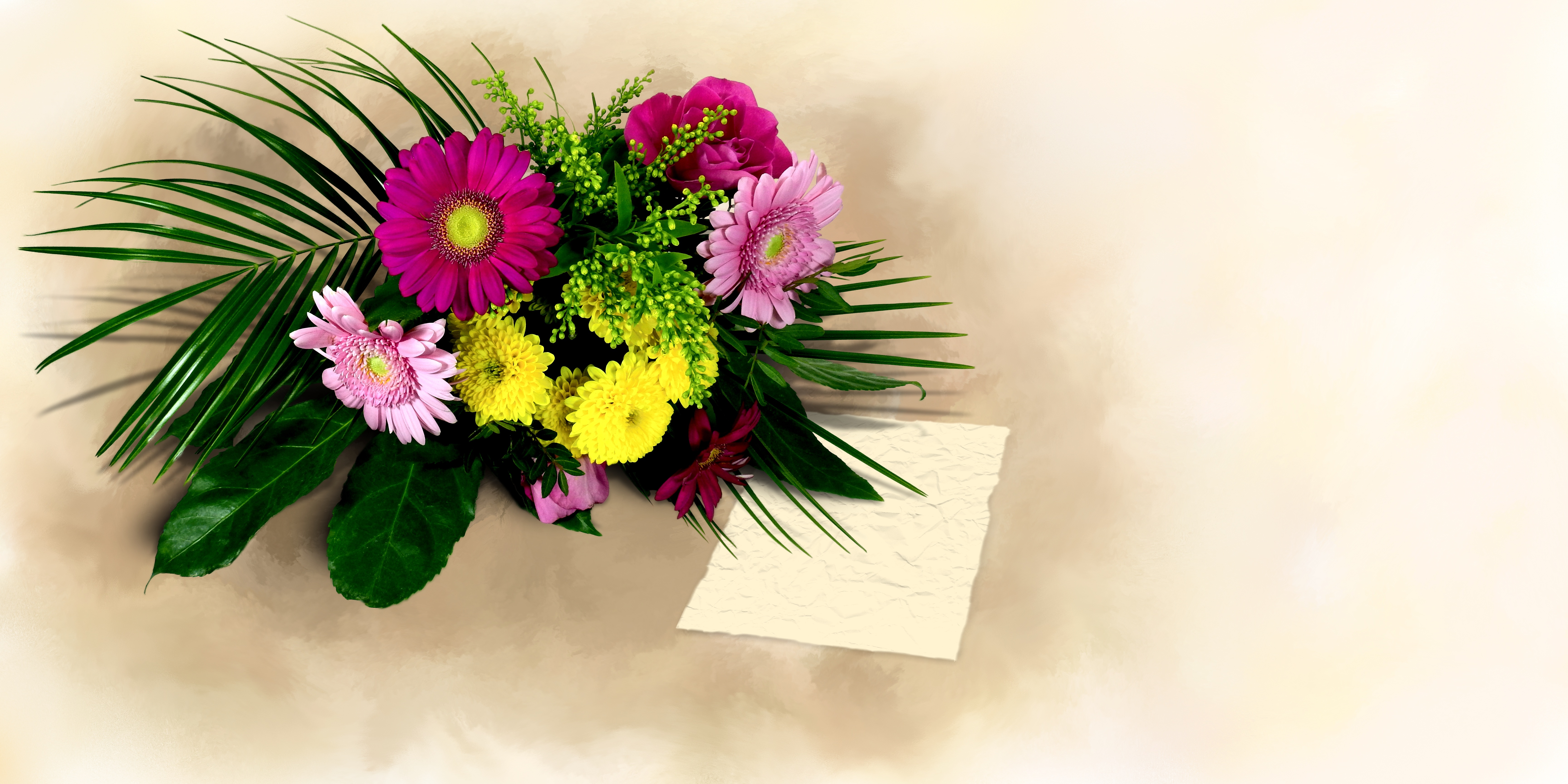 Обои цветы Красивый букет цветочный на рабочий стол