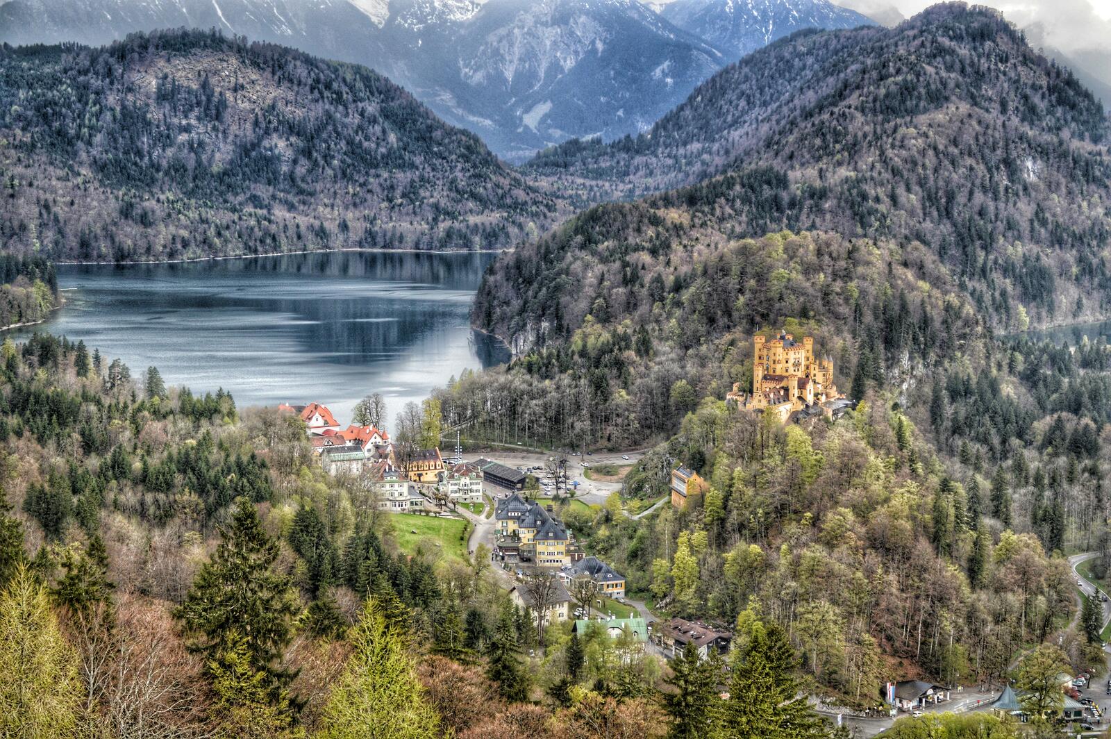 Wallpapers Bavaria Schwansee Twilight and the mountain castle Hohenschwangau on the desktop