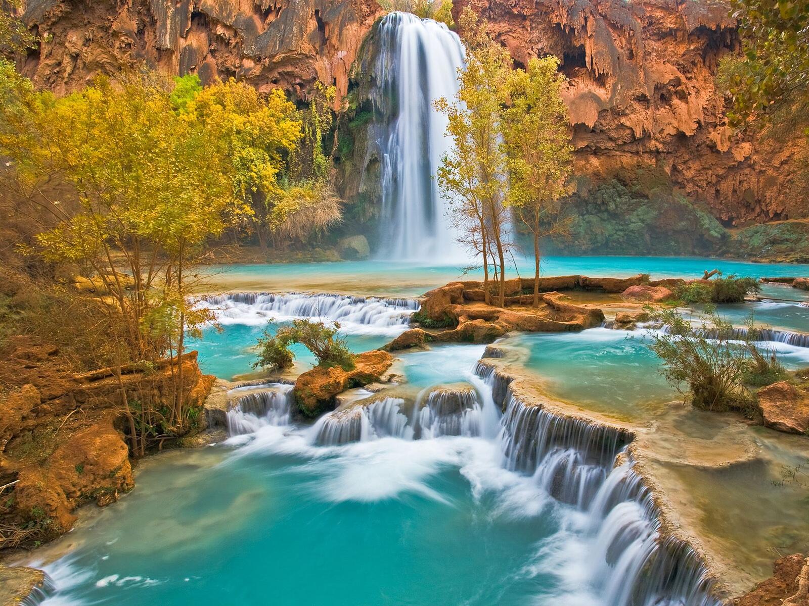 Обои Havasu Falls in Havasu Canyon Arizona осень на рабочий стол