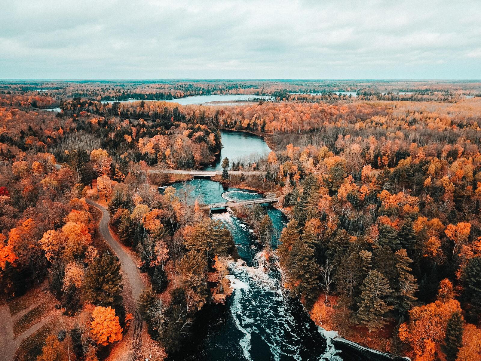 Wallpapers Northern Wisconsin USA fall river on the desktop