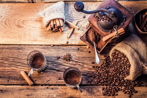 Coffee grinder many namolola