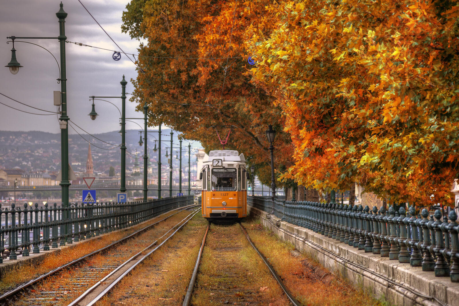 Wallpapers Budapest Hungary autumn on the desktop