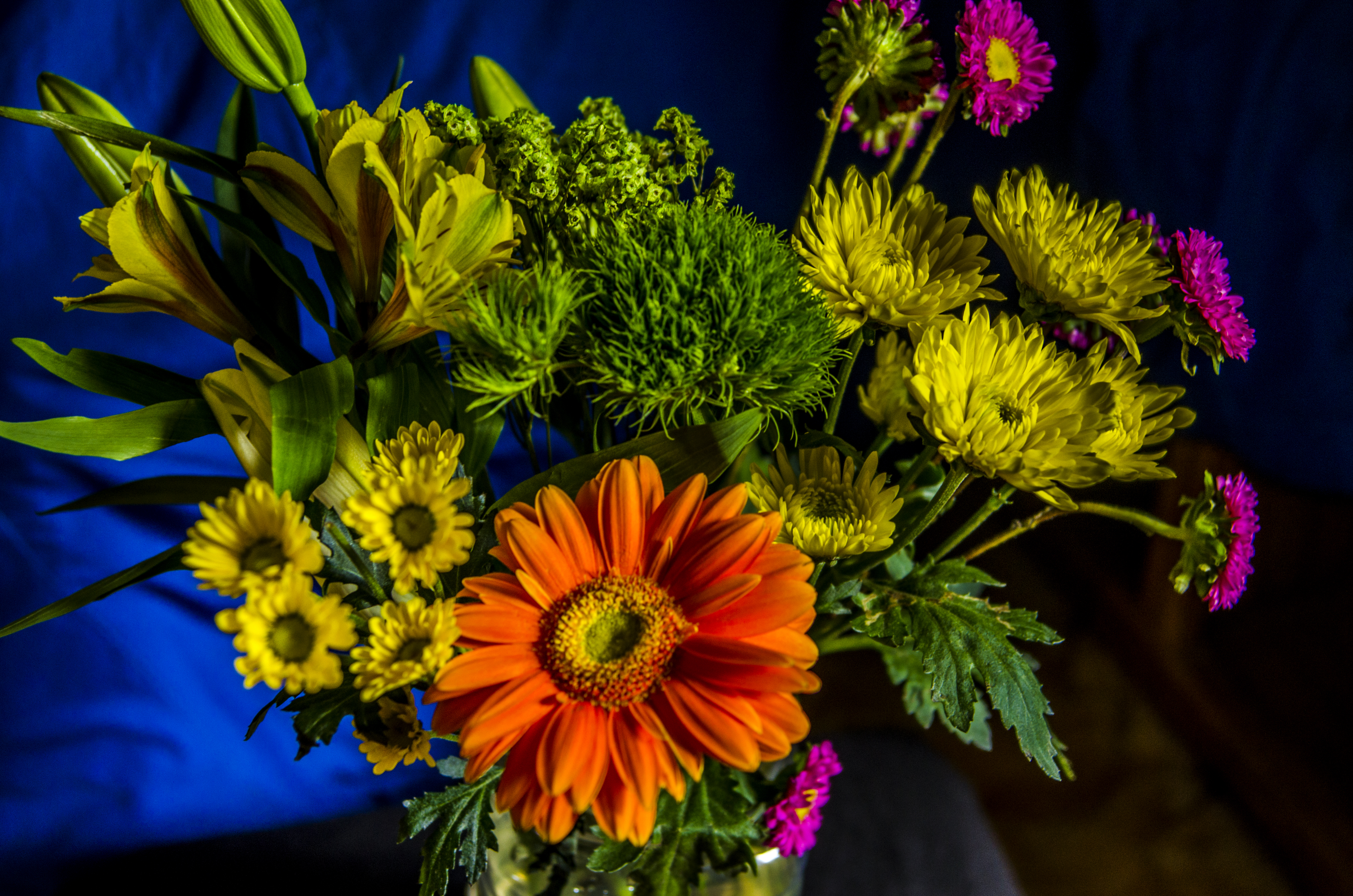 Wallpapers Colorful bouquet flowers beautiful on the desktop