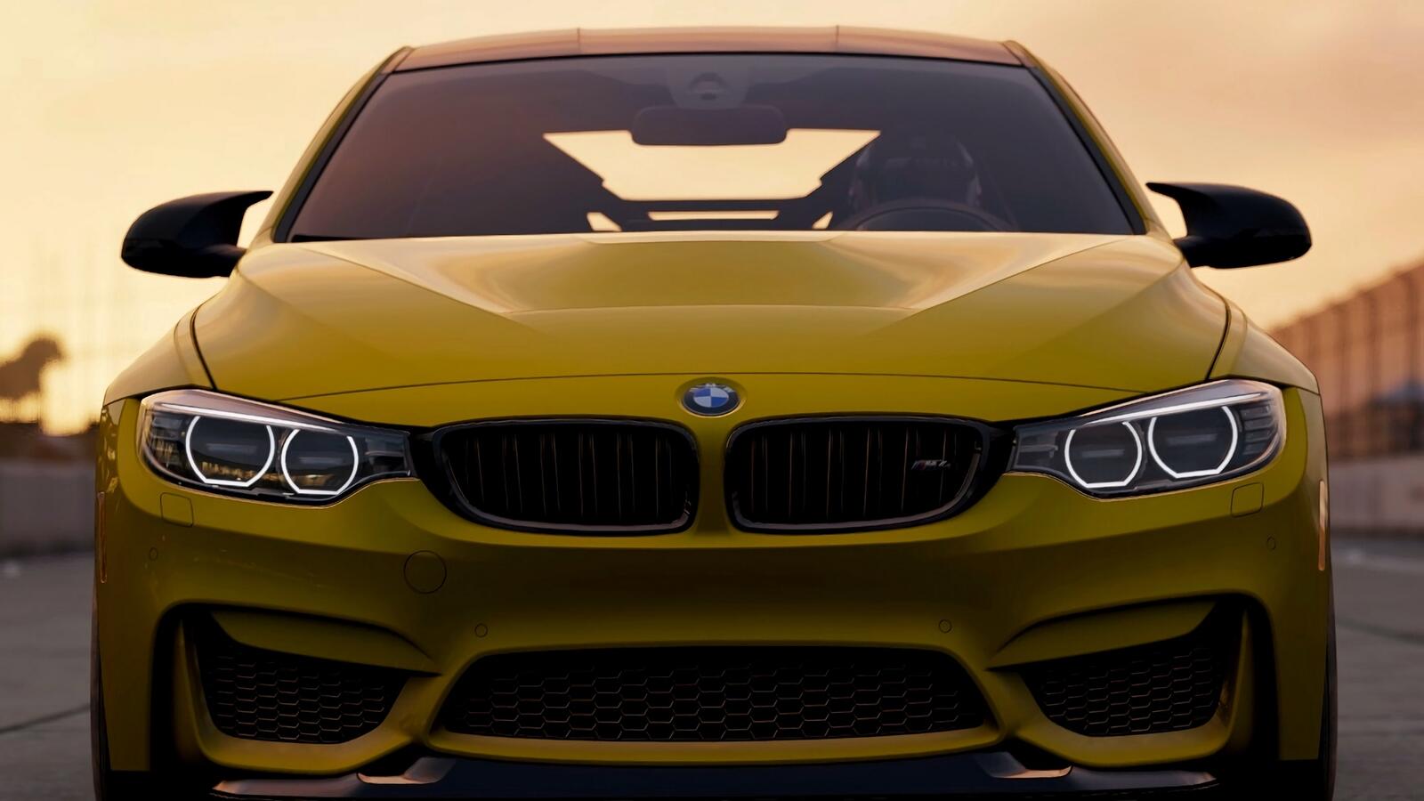 Обои BMW M4 желтый передний на рабочий стол