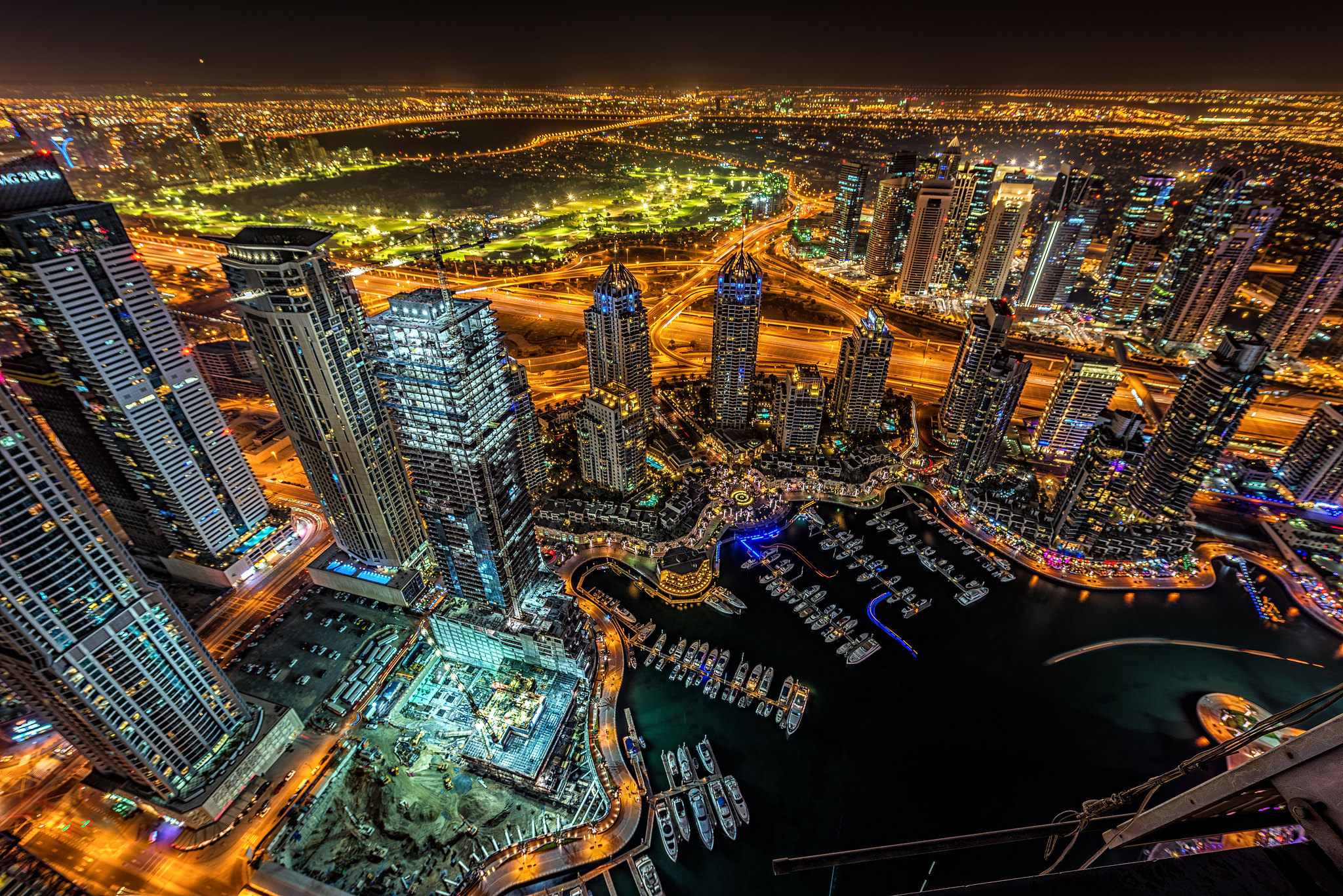 Обои ночные города Дубай освещение на рабочий стол