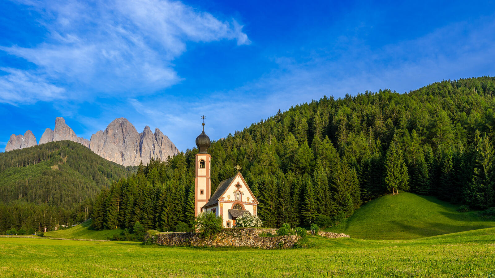 Wallpapers Tyrol Italy mountains on the desktop