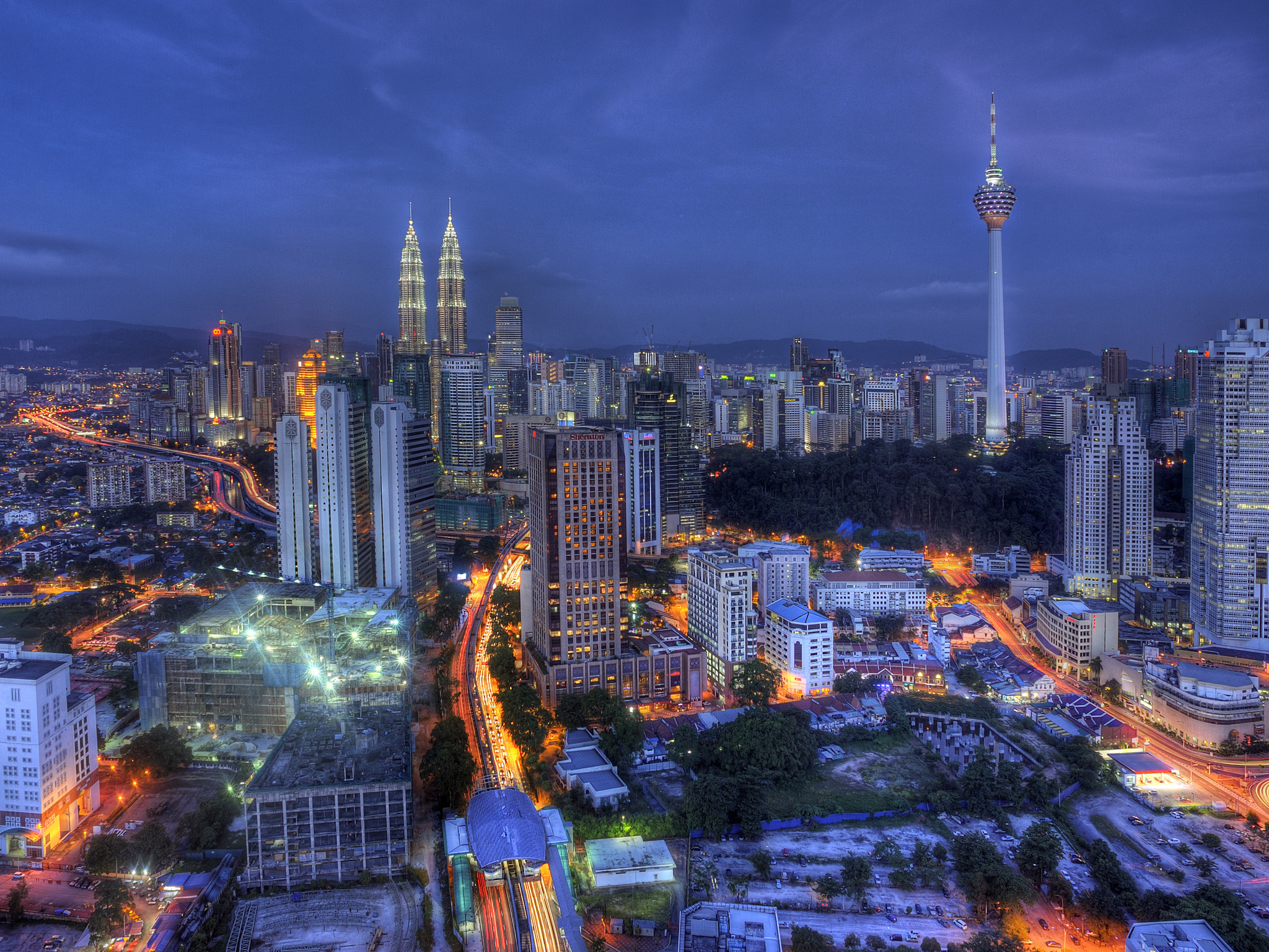Обои Kuala Lumpur Malaysia ночные города на рабочий стол