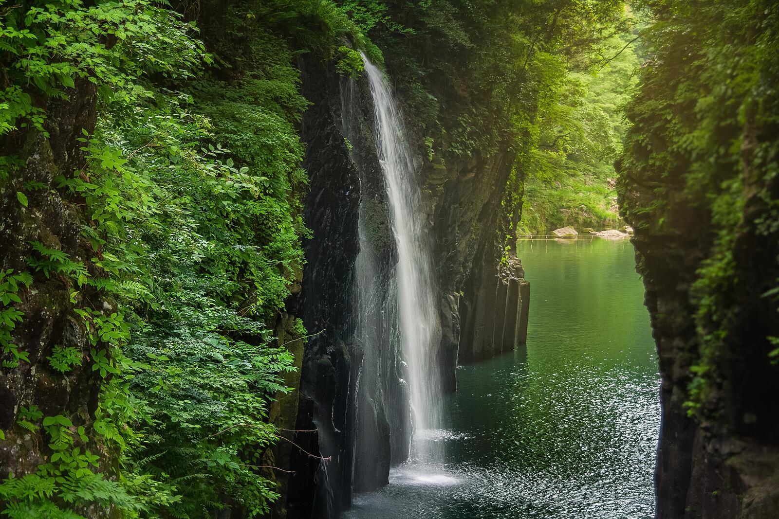 Wallpapers Takachiho gorge in miyazaki japan waterfall on the desktop