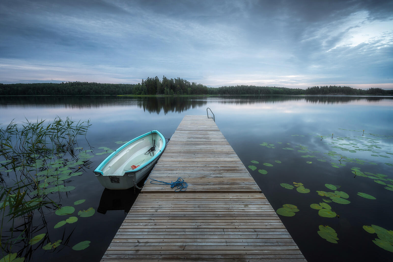 Wallpapers Sweden Osmo lake on the desktop