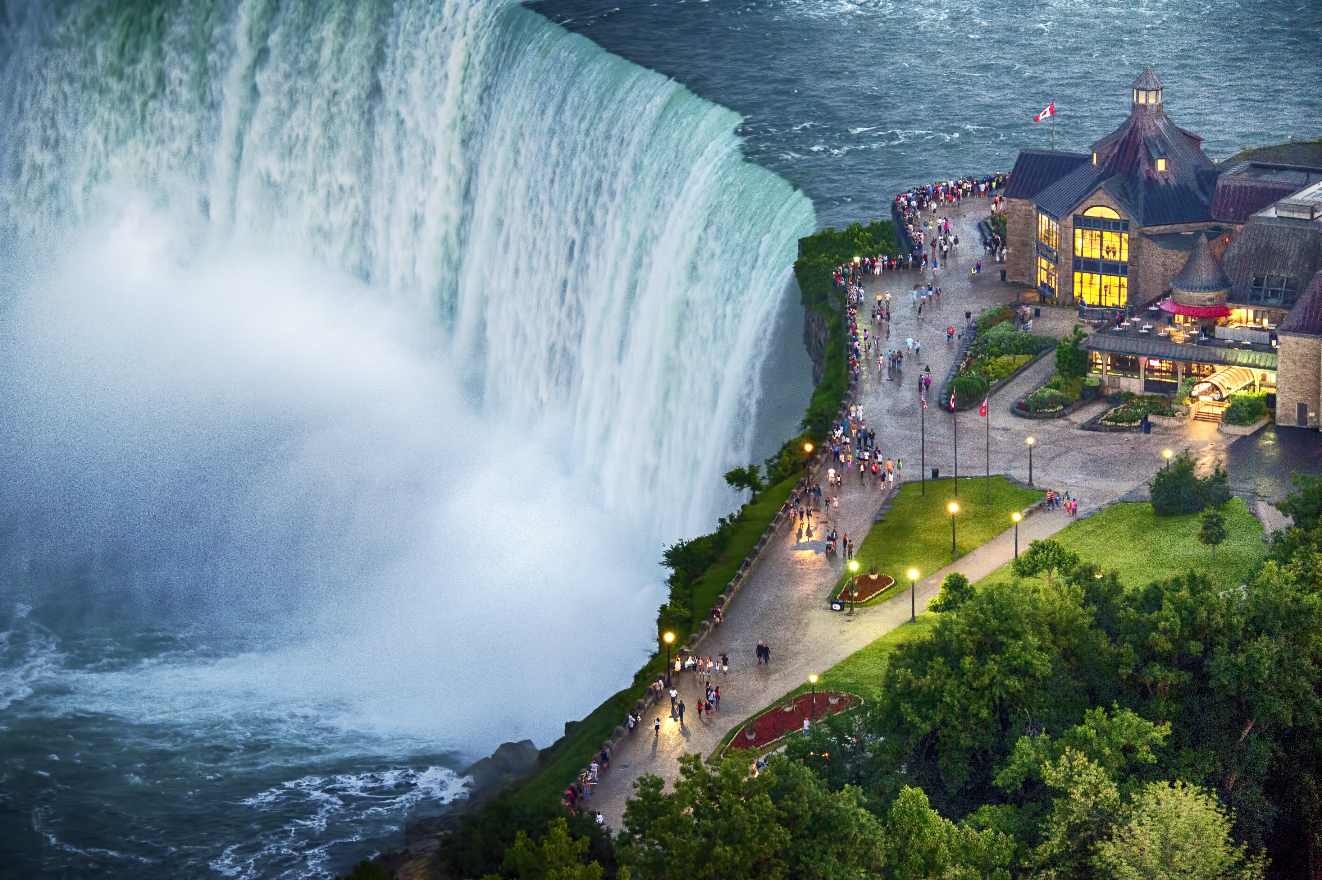 Niagara falls. Ниагарский водопад парк. Достопримечательности Канады Ниагарский водопад. Ниагарский водопад Онтарио. Ниагара Фоллс Канада город.