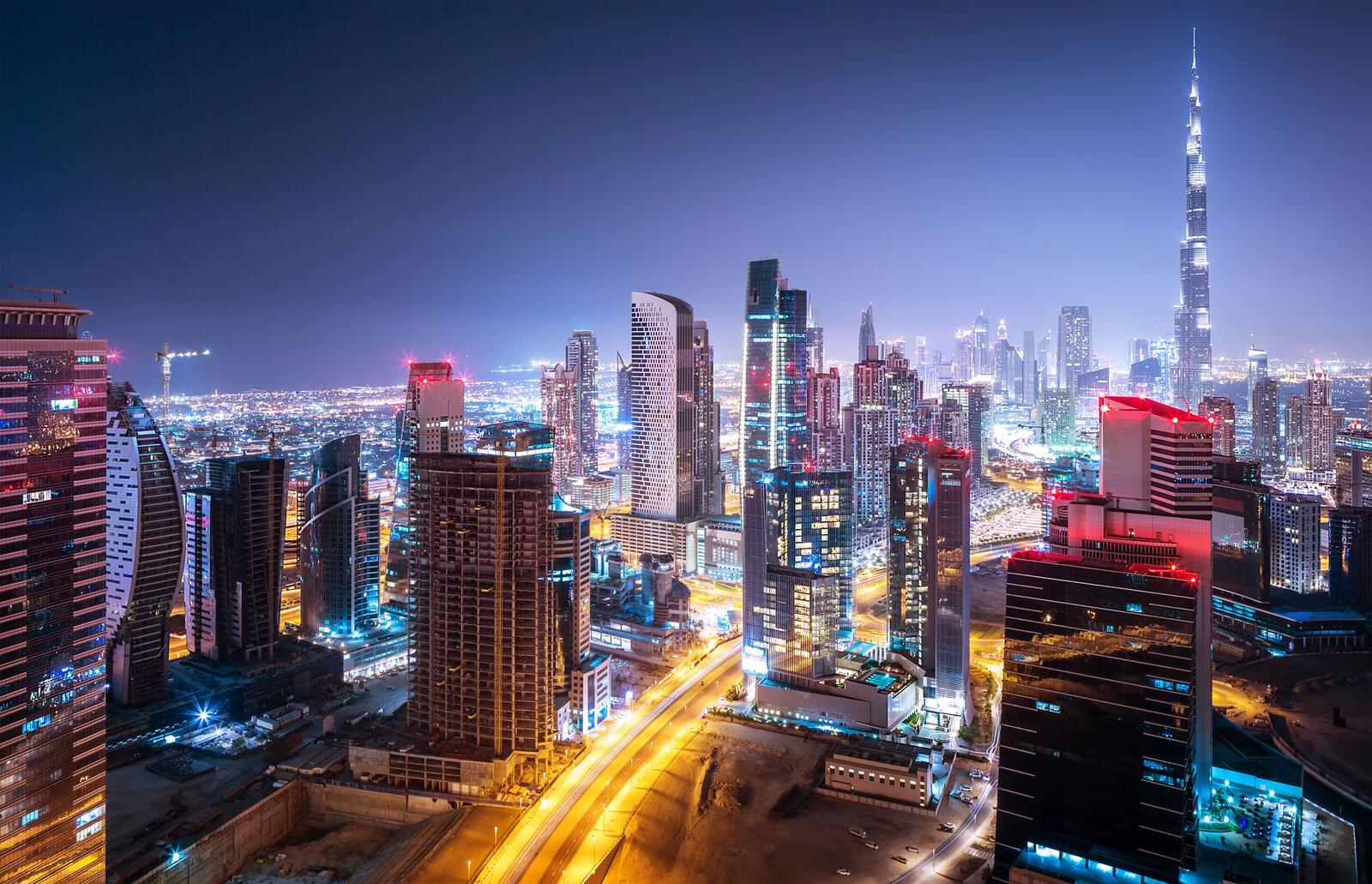 Обои Ночной город Дубай ОАЭ ночь Небоскребы на рабочий стол
