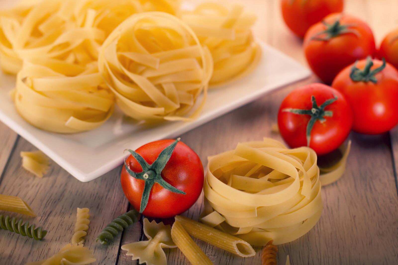 Wallpapers pasta tomato vegetables on the desktop