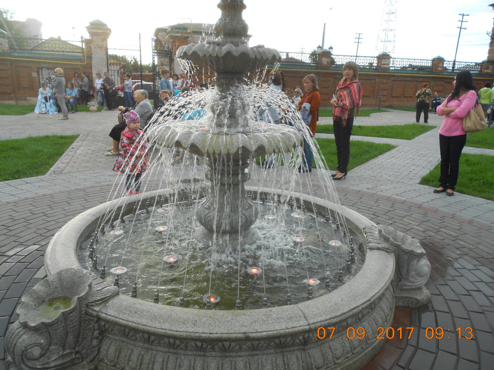Бесплатное фото Городской фонтан