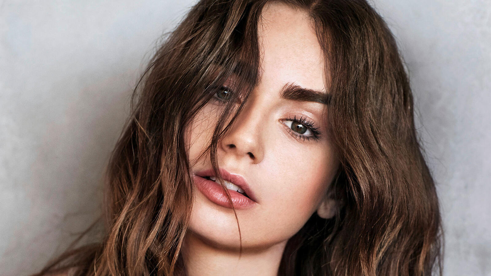 Wallpapers Lily Collins girls celebrity on the desktop