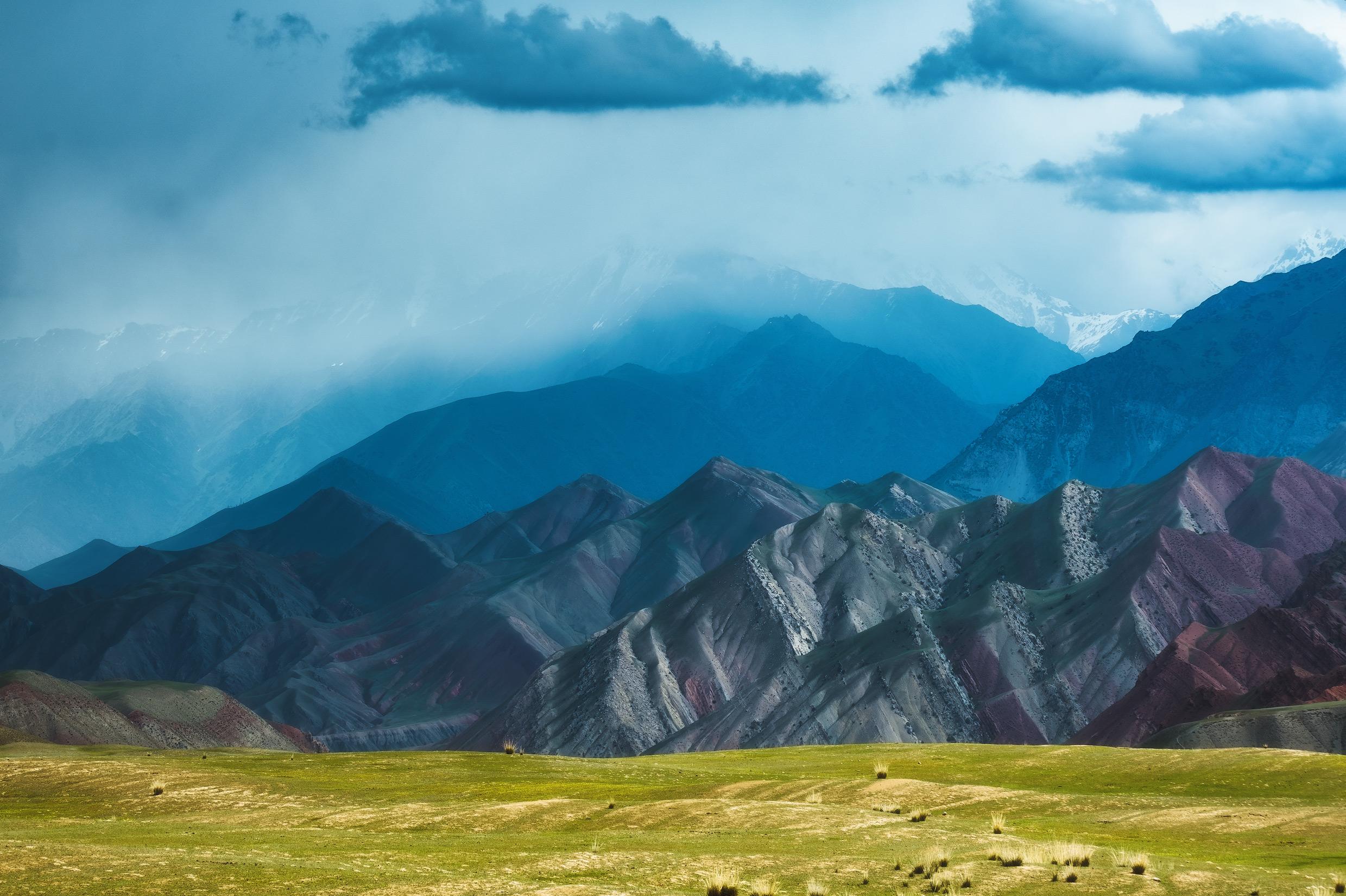 Памир м. Памир Киргизия. Горы Тянь Шань Памир. Памир и Тянь Шань в Киргизии. Памирские горы Киргизии.