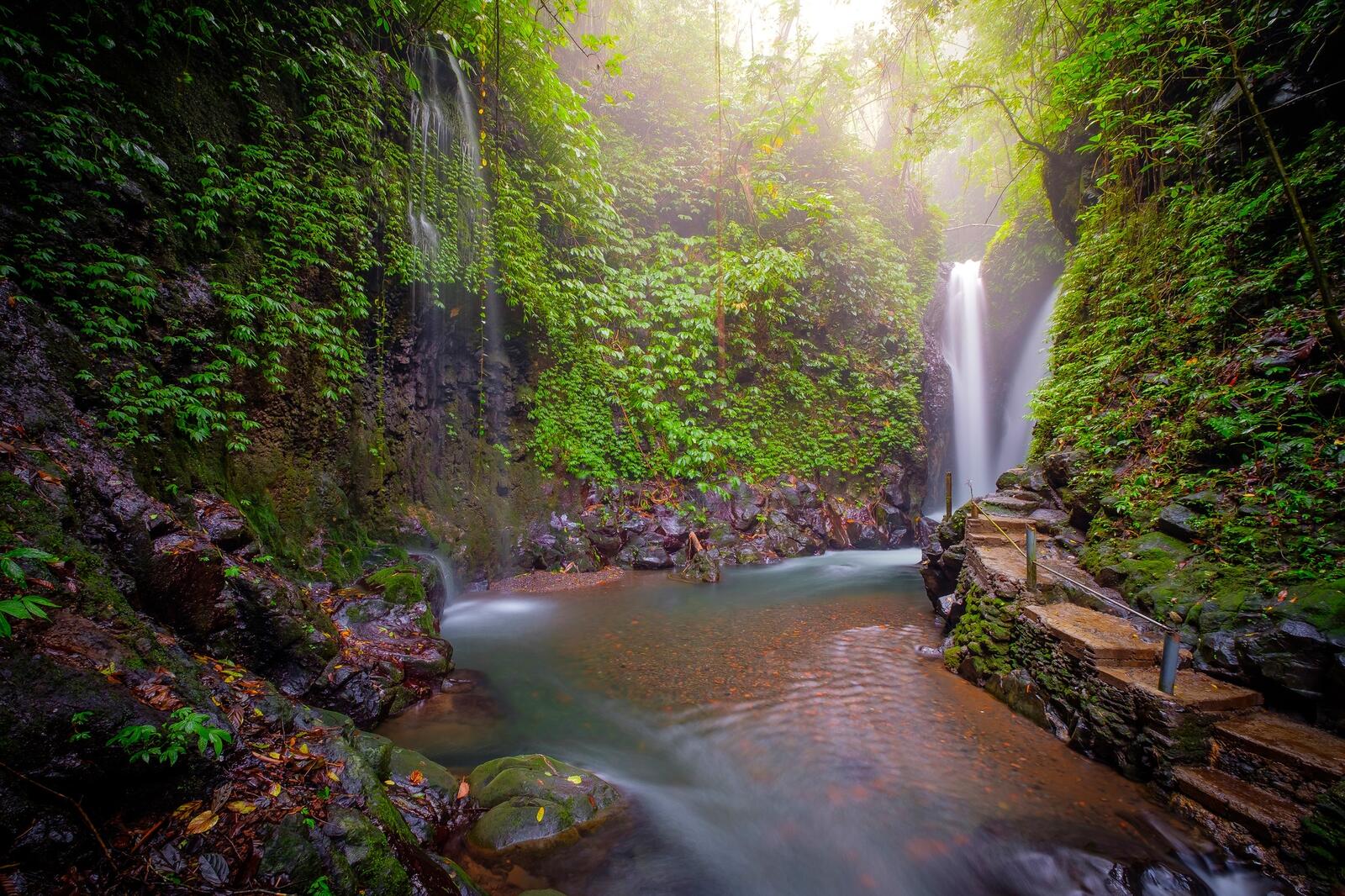 Обои Индонезия Бали водопад на рабочий стол