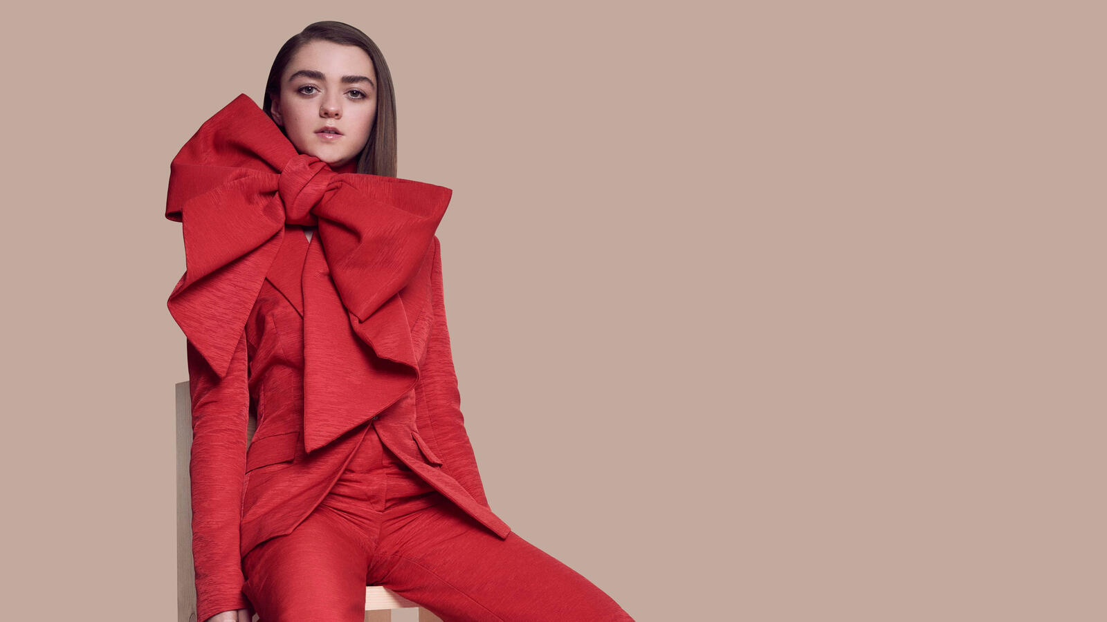Wallpapers maisie williams celebrity girls on the desktop